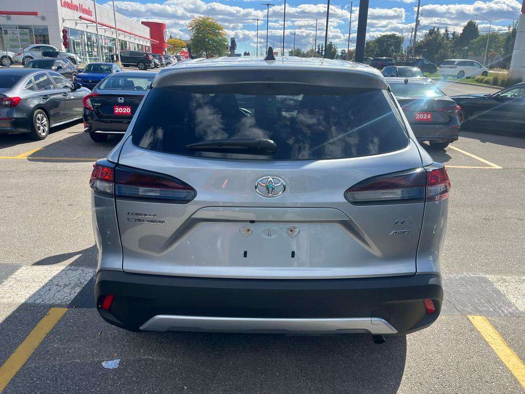 2026 Toyota Corolla Cross LE | 1 Owner | Clean Carfax | Bluetooth | Carplay | Keyless Entry | Push Start | — photo 5