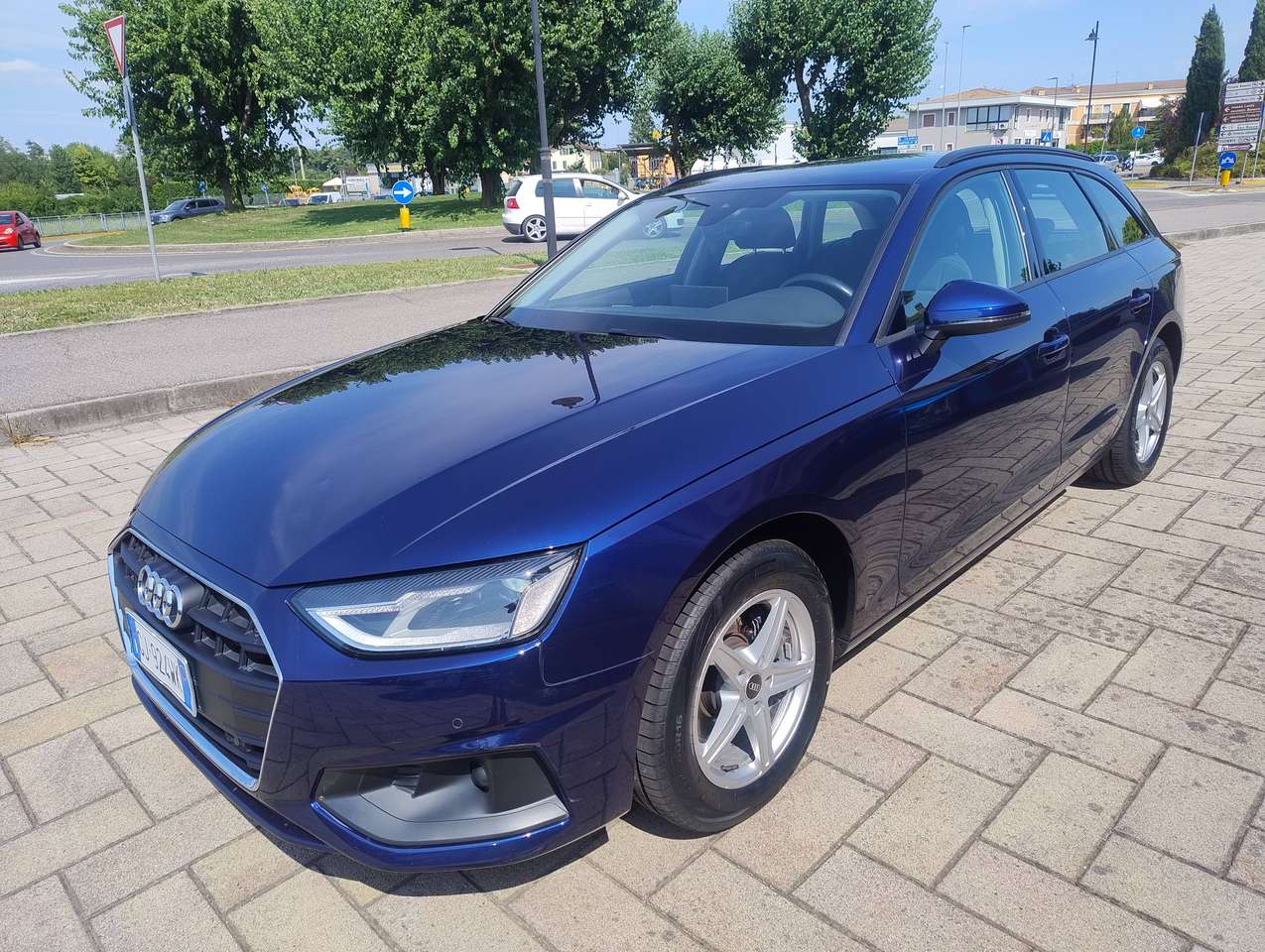 Audi A4 Avant 35 2.0 tdi mhev Business 163cv s-tronic