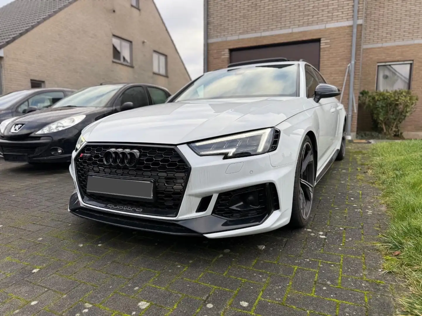 Audi RS4 Avant 2.9 V6 TFSI Quattro Tiptronic - 1