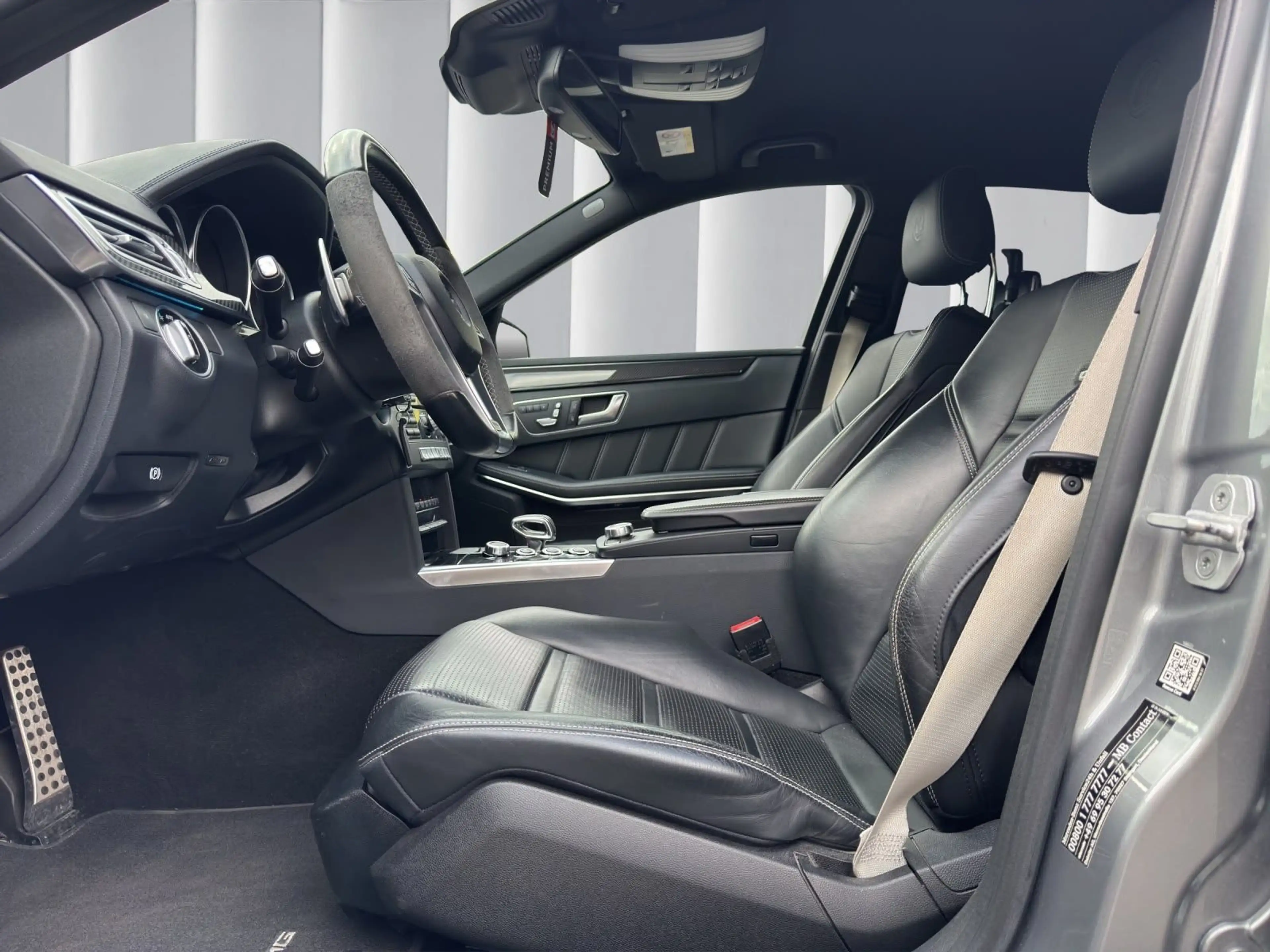 Mercedes-Benz E 63 AMG E63s AMG 4Matic*DE*Garantie*Finanzierung*Carbon* — photo 10