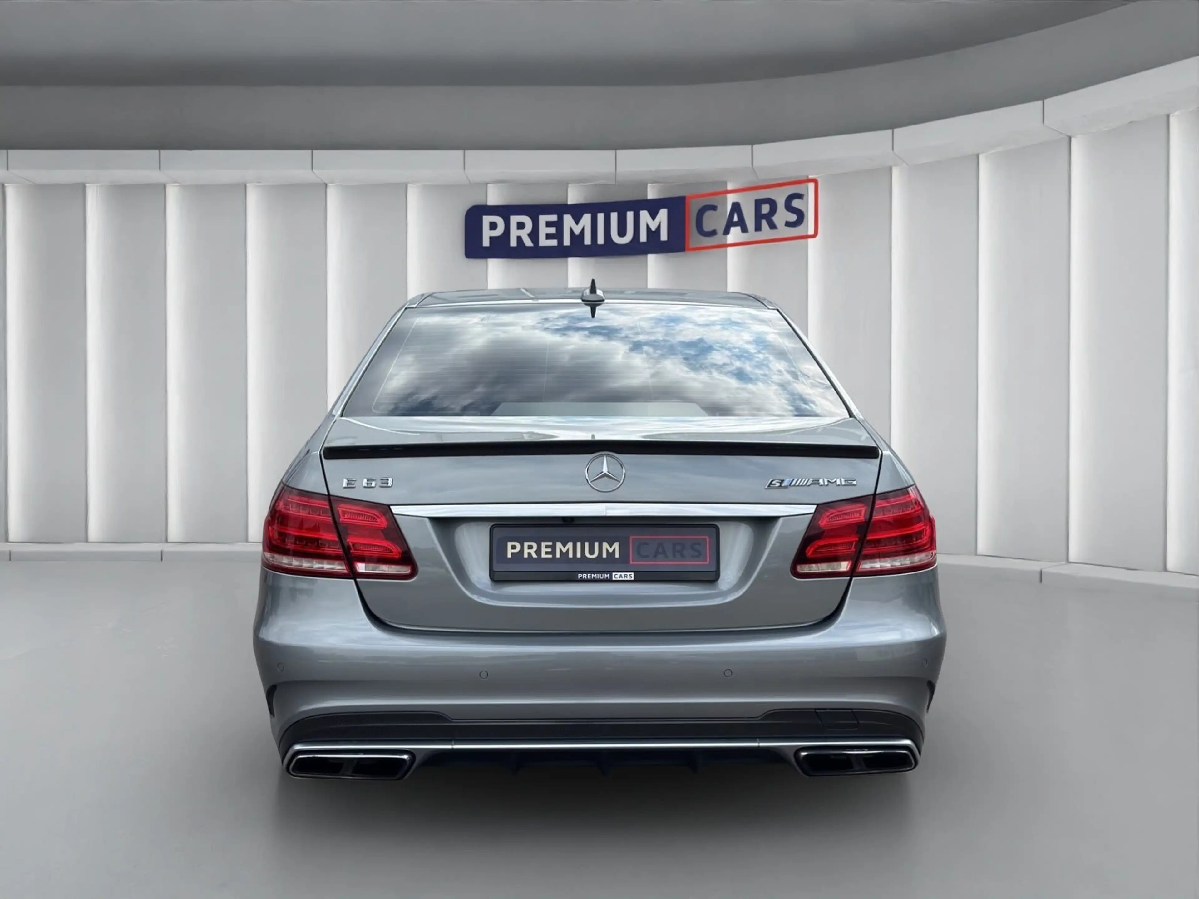 Mercedes-Benz E 63 AMG E63s AMG 4Matic*DE*Garantie*Finanzierung*Carbon* — photo 4