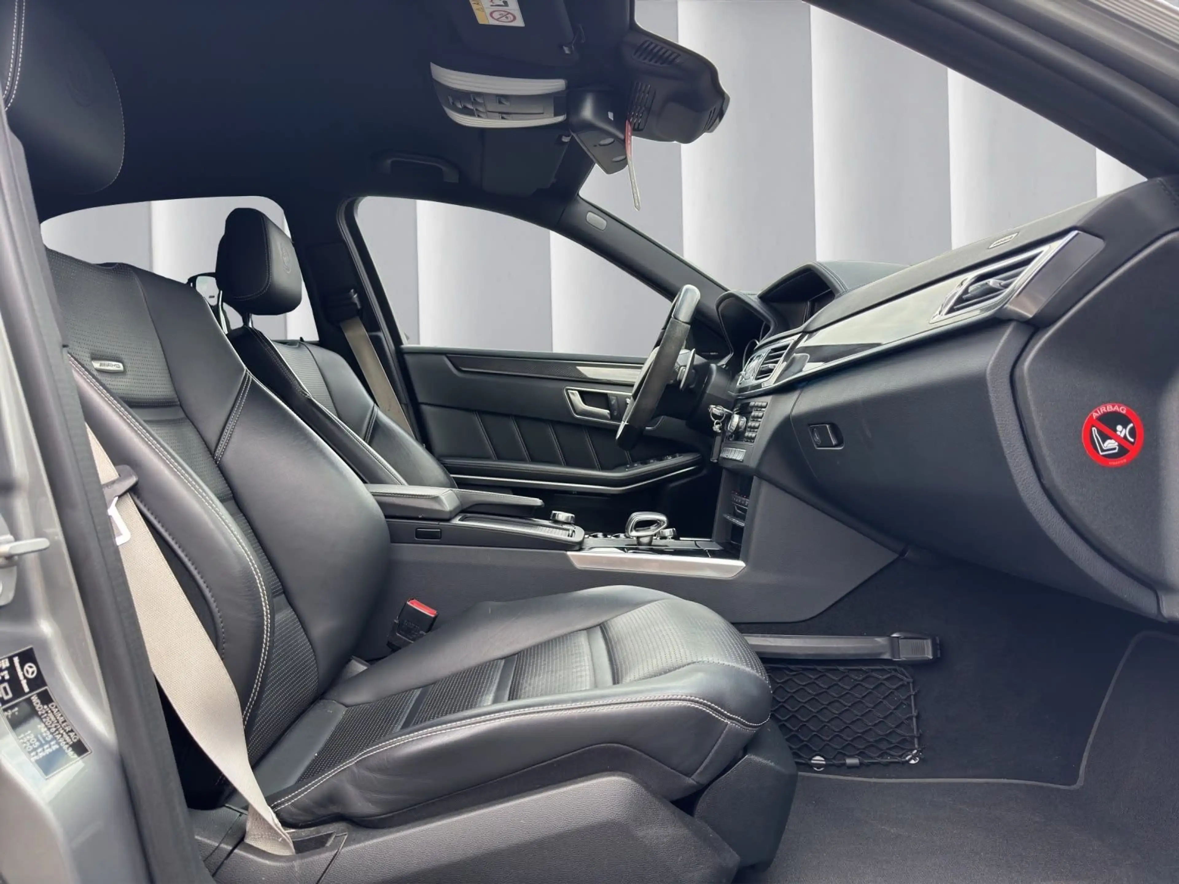 Mercedes-Benz E 63 AMG E63s AMG 4Matic*DE*Garantie*Finanzierung*Carbon* — photo 15