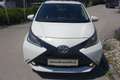 Toyota Aygo 1,0 VVT-i x-play ***Klima/Kamera/Alu*** Weiß - thumbnail 2