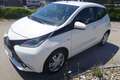 Toyota Aygo 1,0 VVT-i x-play ***Klima/Kamera/Alu*** Weiß - thumbnail 3