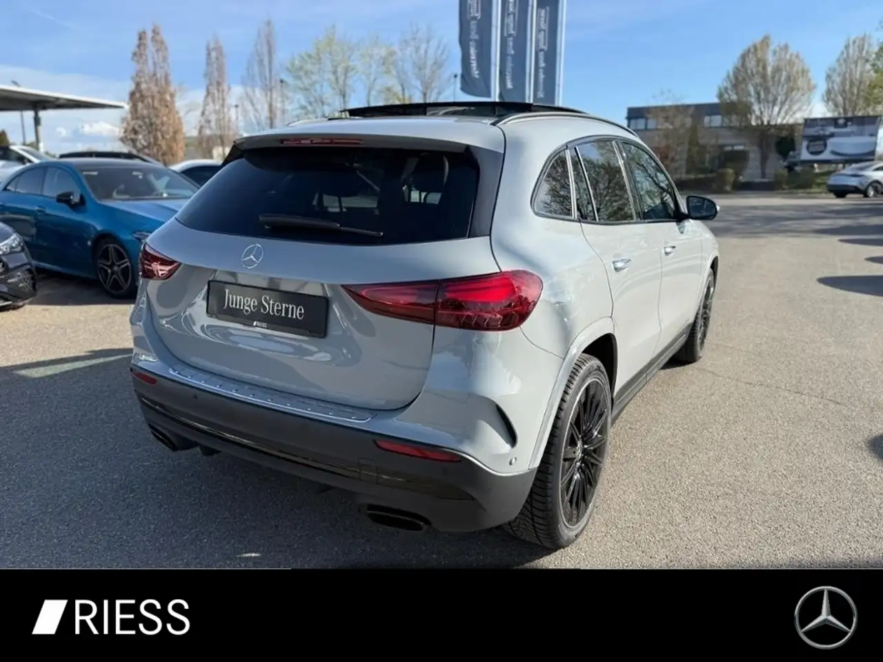 Mercedes-Benz GLA 2026 — фото 10