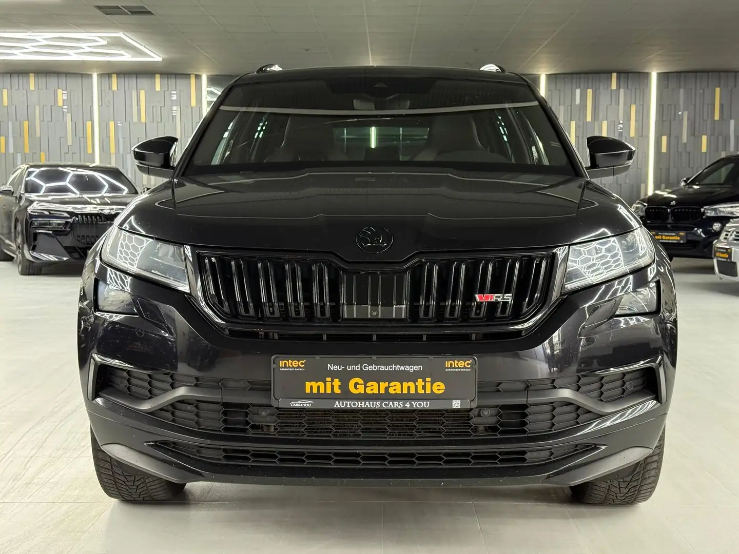 Skoda Kodiaq RS 4x4 2.0 TDI /TRAVEL/VIRTUAL/360°/AHK Schwarz - 2