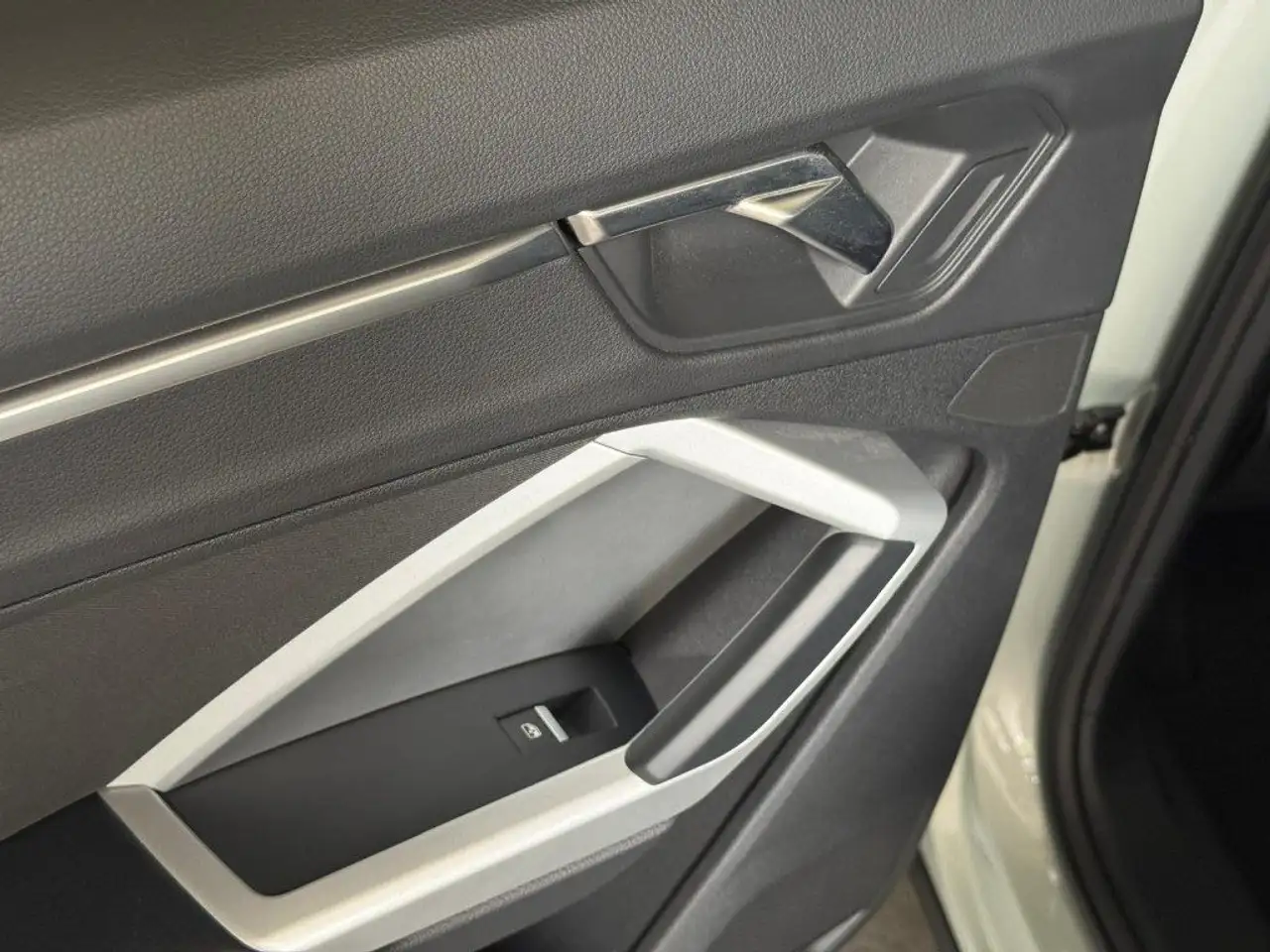 2023 Audi Q3 SPB 35 TDI, photograph 12