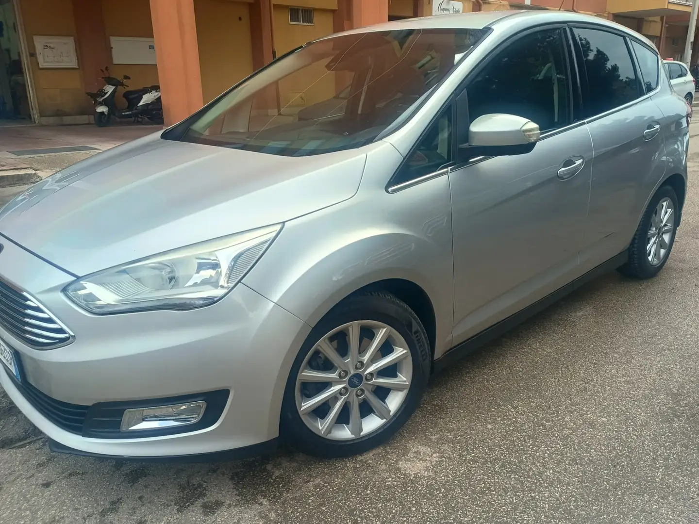 Ford C-Max C-Max 1.5 TDCi 120CV Start&Stop Titanium X Argent - 2