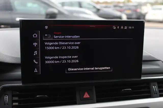 Audi A4 view 25
