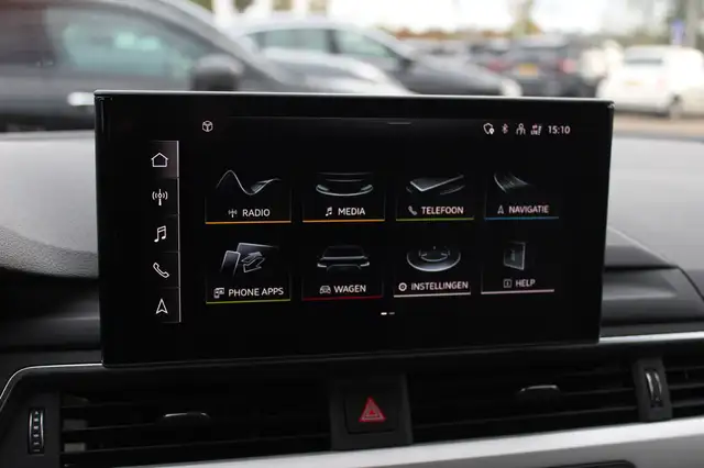 Audi A4 view 19