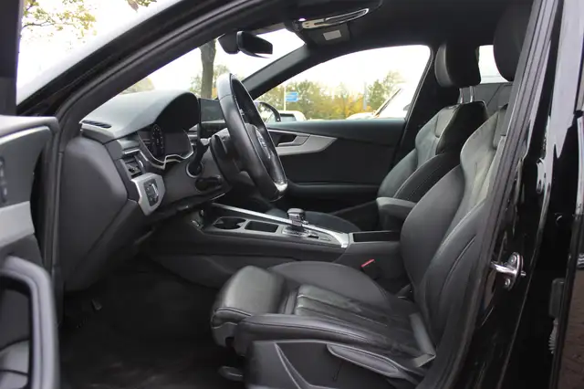 Audi A4 view 9