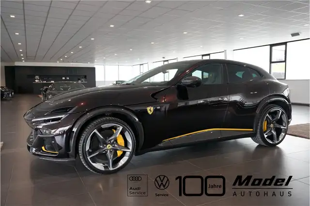 Ferrari Purosangue | Panorama | Carbon | ON STOCK