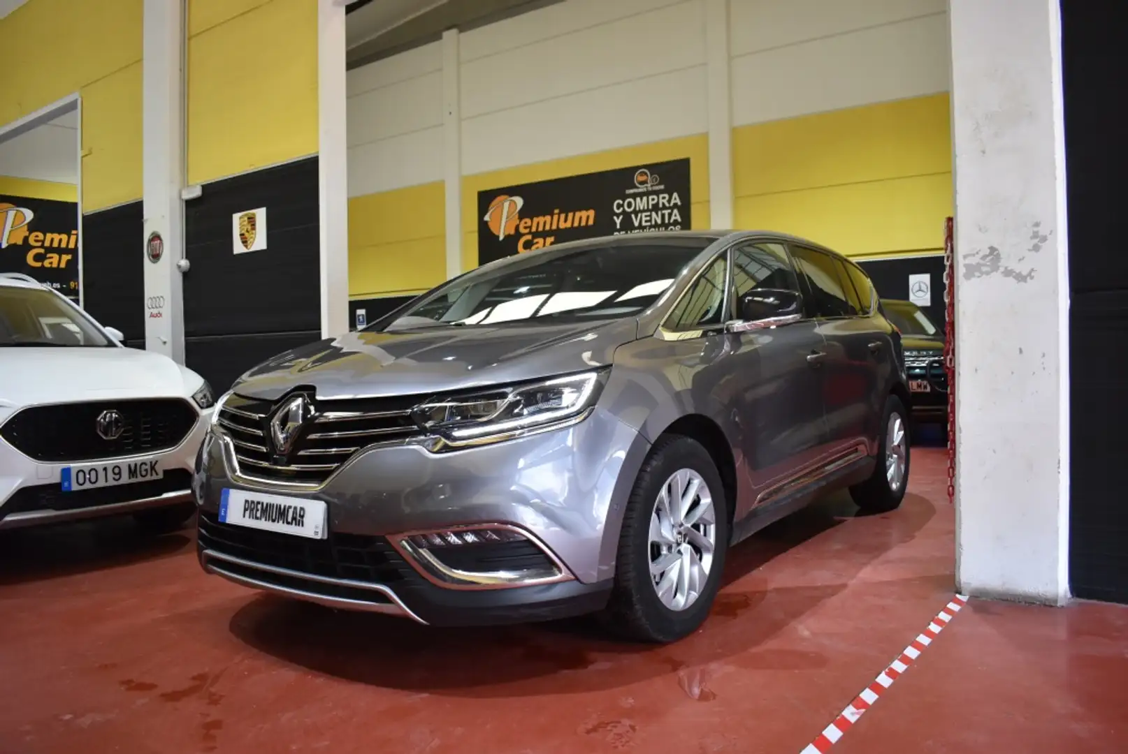 Renault Espace 1.6dCi TT Energy Zen EDC 118kW Gris - 1