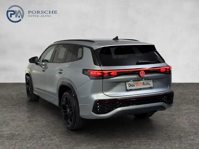 Volkswagen Tayron view 4