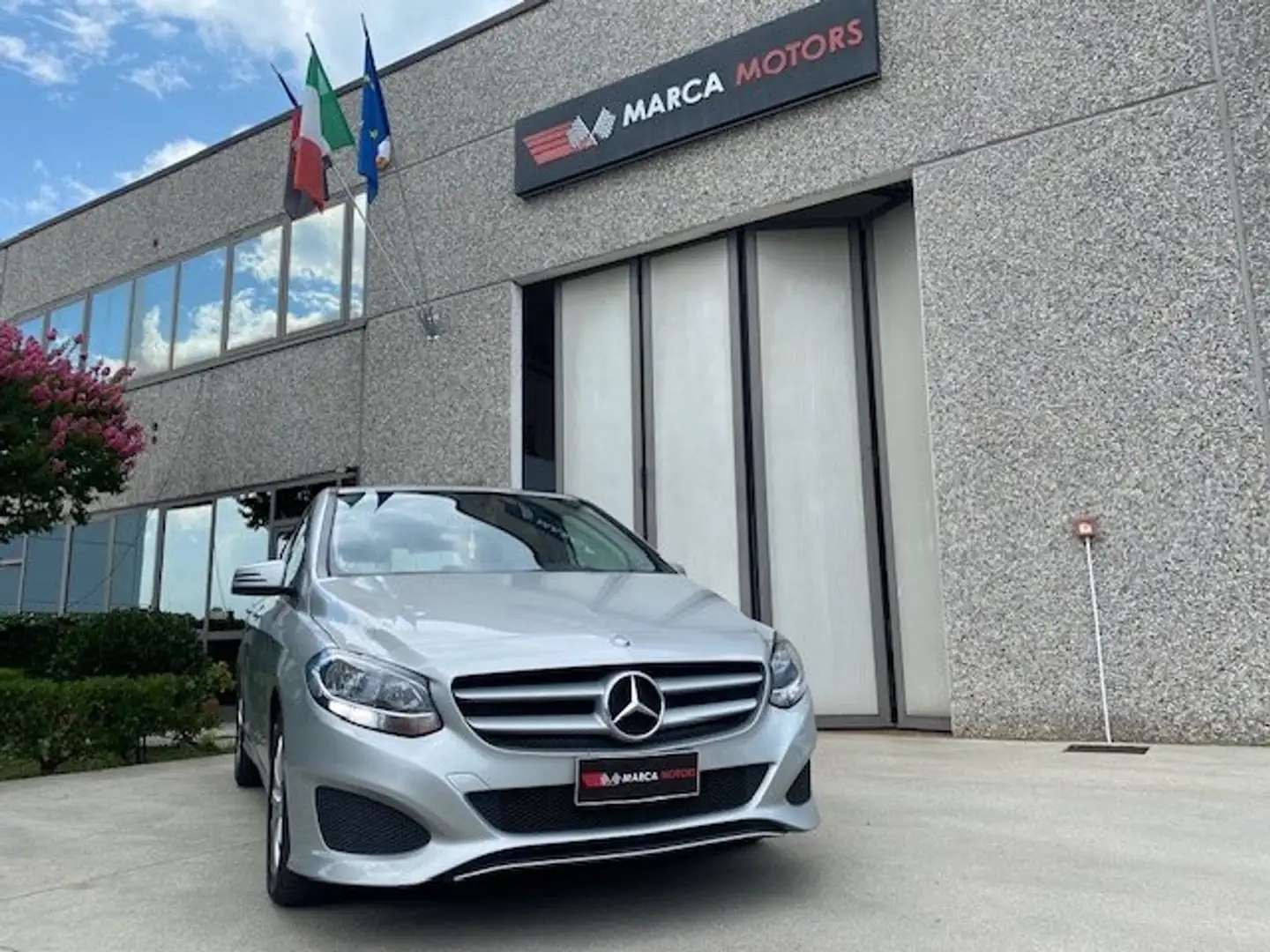 Mercedes-Benz B 180 Classe B - T246 d (cdi) Executive FL E6 Zilver - 1