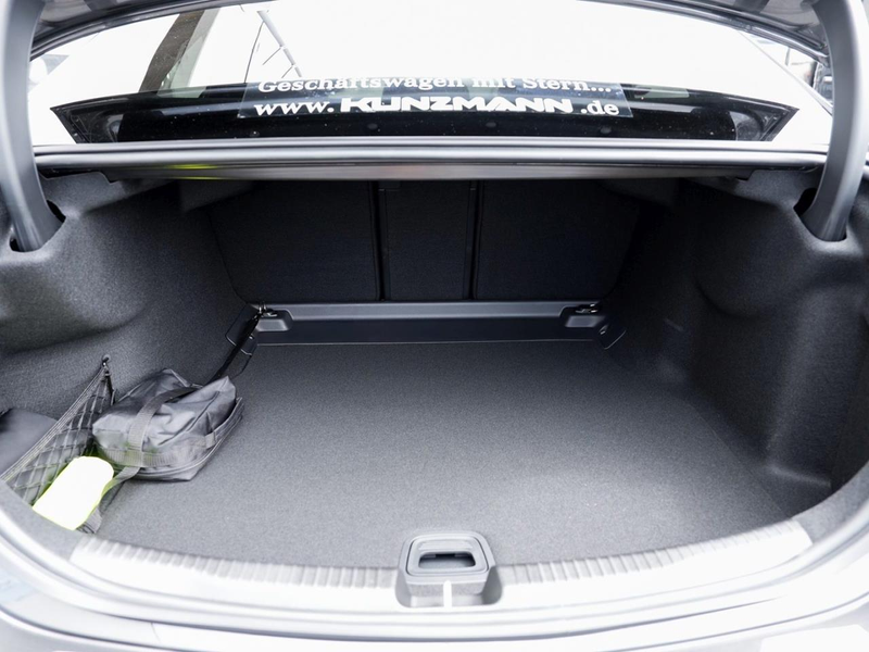 Mercedes-Benz C 220 d AMG Night Distronic Memory 360° AHK — photo 6