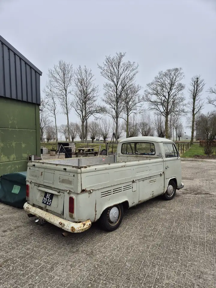 Volkswagen Transporter pickup, foto 7