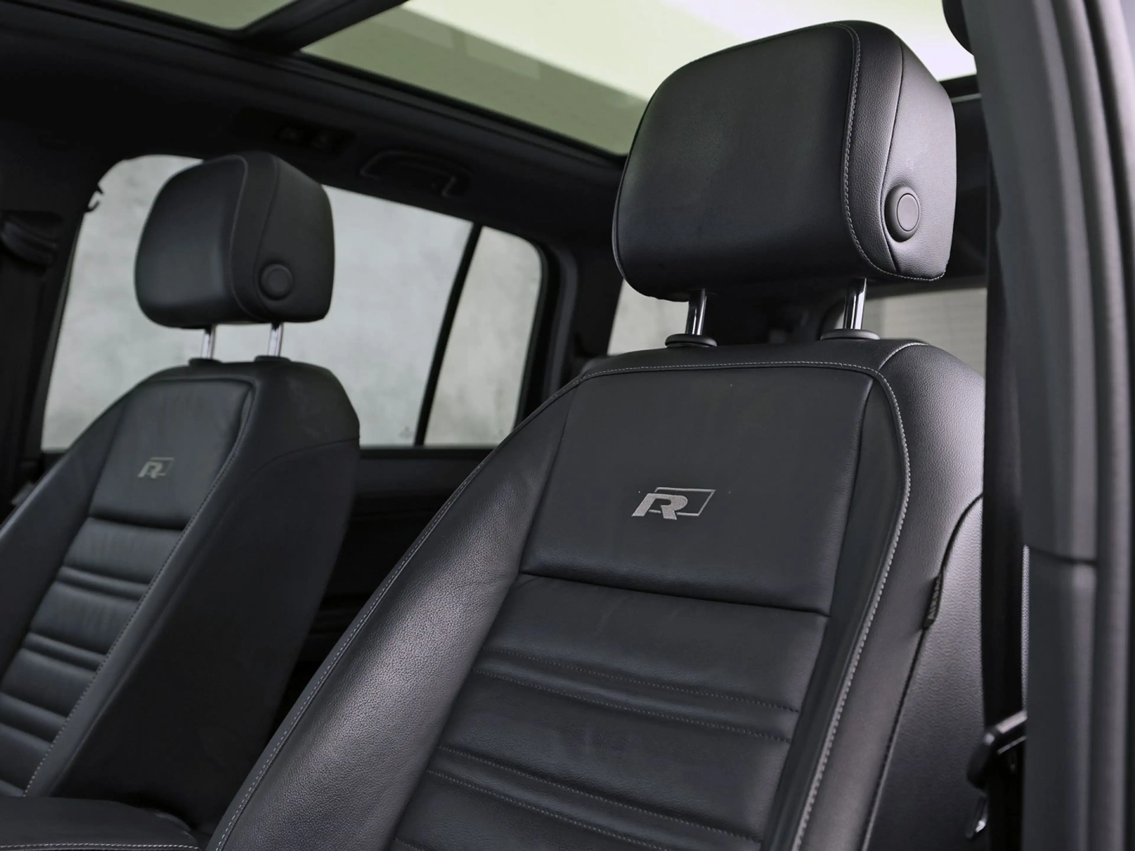 Volkswagen Touran 1.5 TSI R-Line Sport 7 Persoons 150Pk Automaat (2X — photo 34