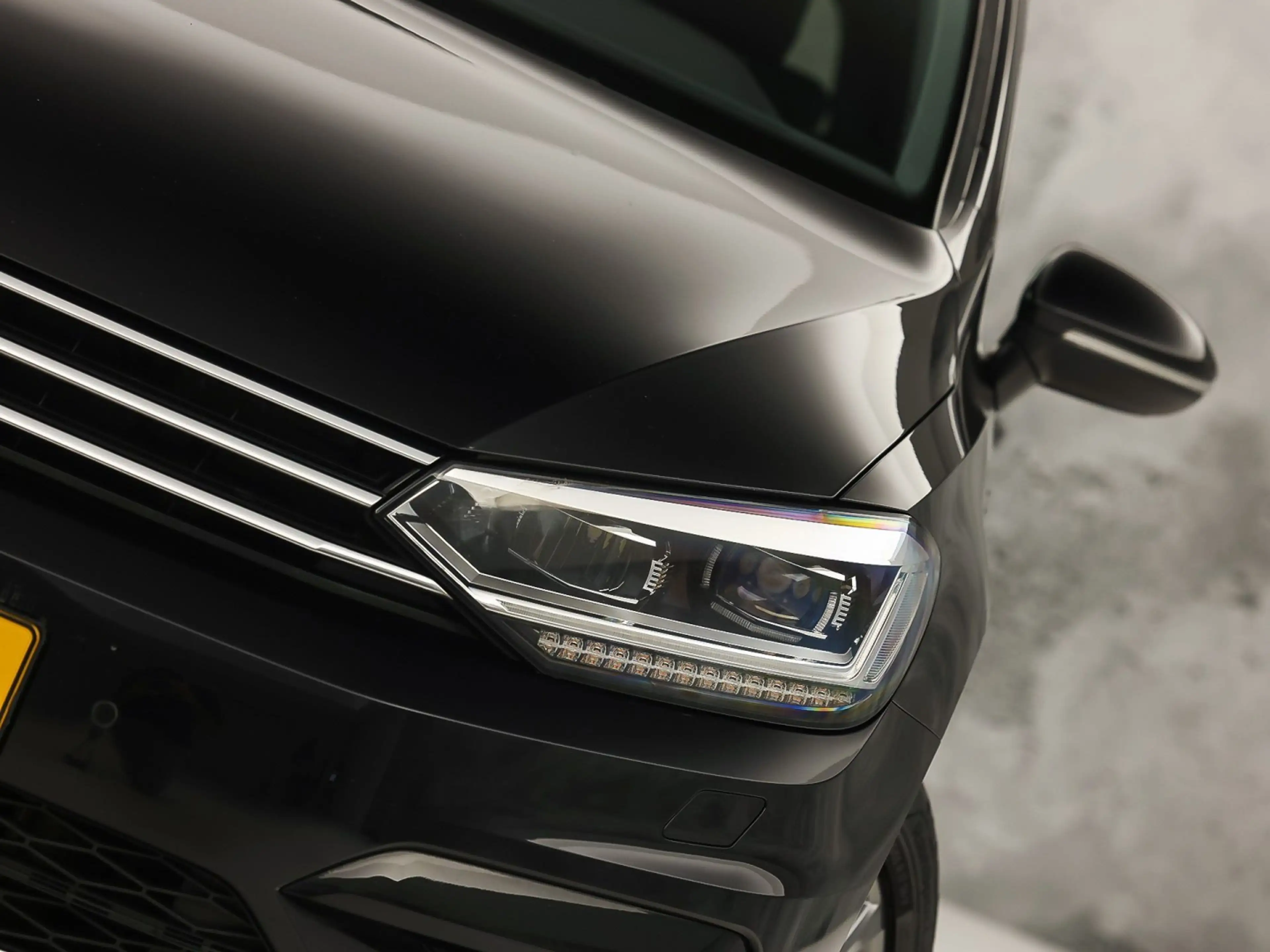 Volkswagen Touran 1.5 TSI R-Line Sport 7 Persoons 150Pk Automaat (2X — photo 33