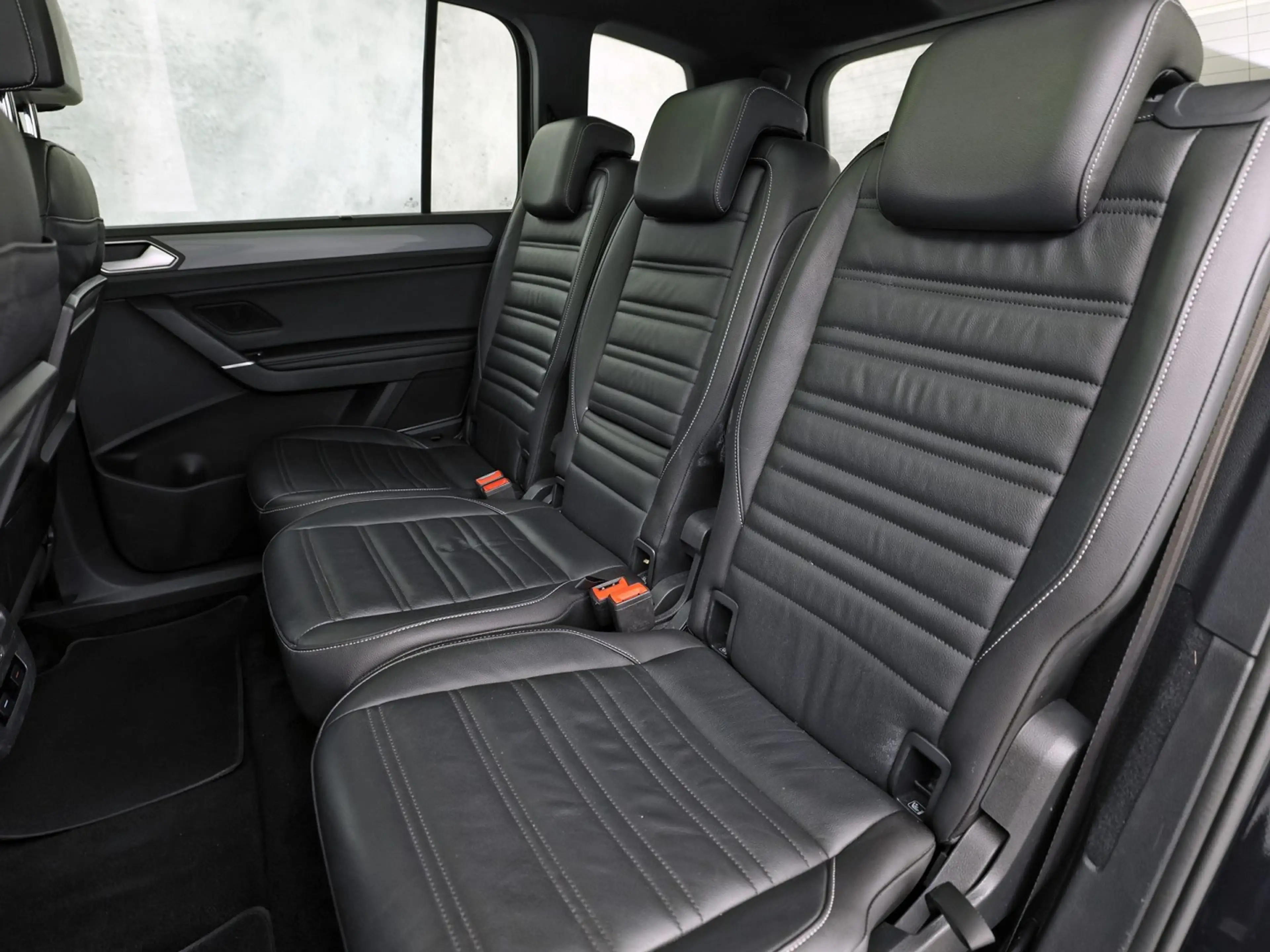 Volkswagen Touran 1.5 TSI R-Line Sport 7 Persoons 150Pk Automaat (2X — photo 16