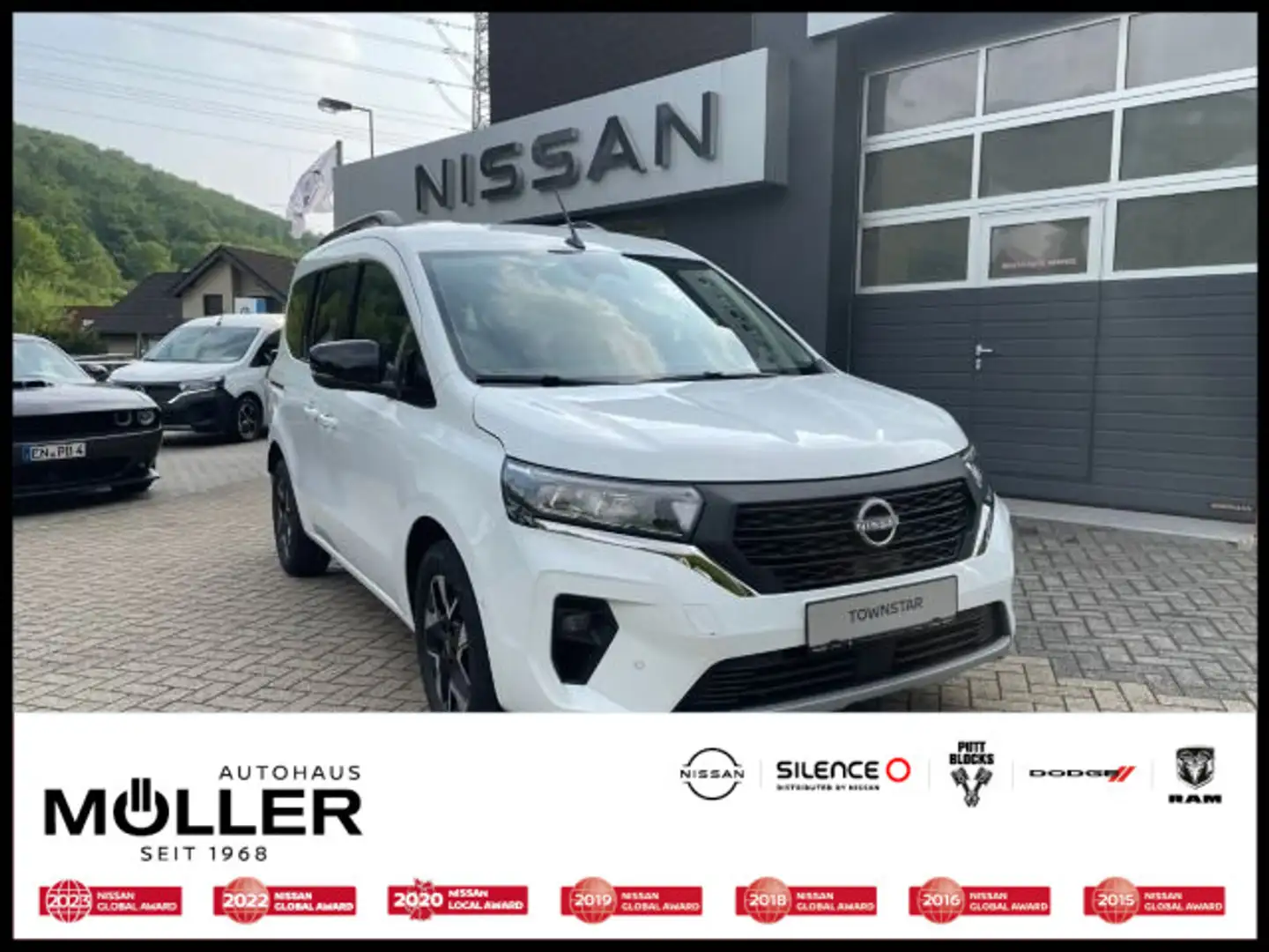 Nissan Townstar Kombi 130PS L1 Tekna Navi Kamera SH Alu Blanc - 1