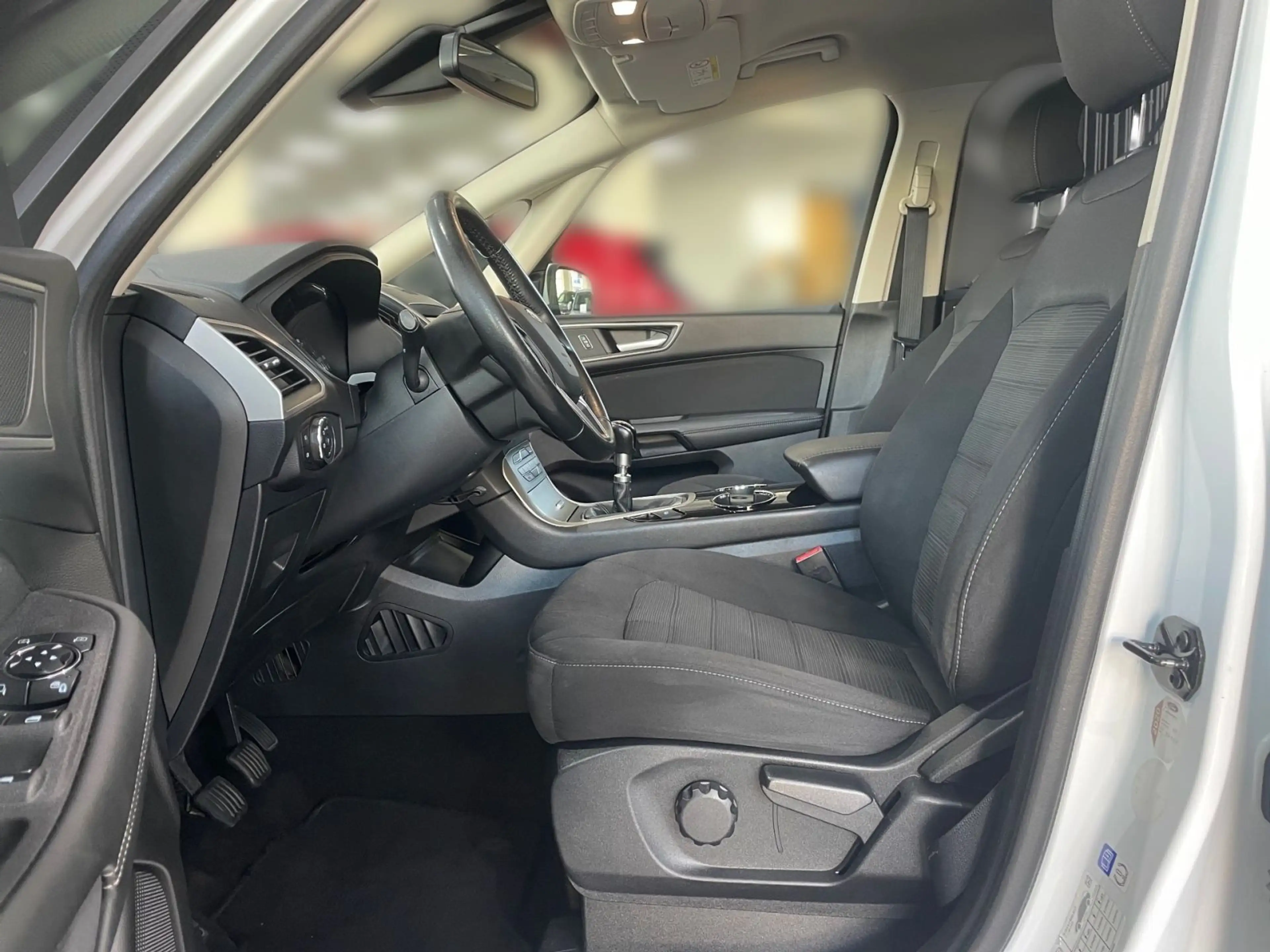 Ford Galaxy Business 1,5 l 118 kW 6-Gang*7Sitze*Navi* — photo 7