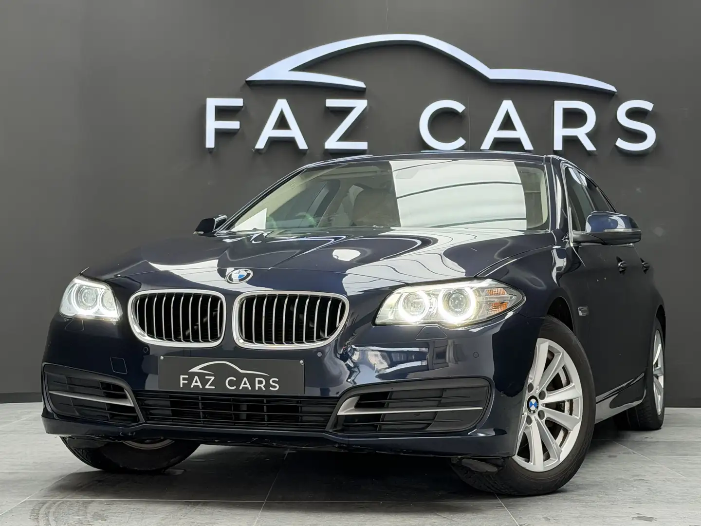 BMW 518 dA * XENON + CUIR + GPS + EURO 6b + GARANTIE * Bleu - 1