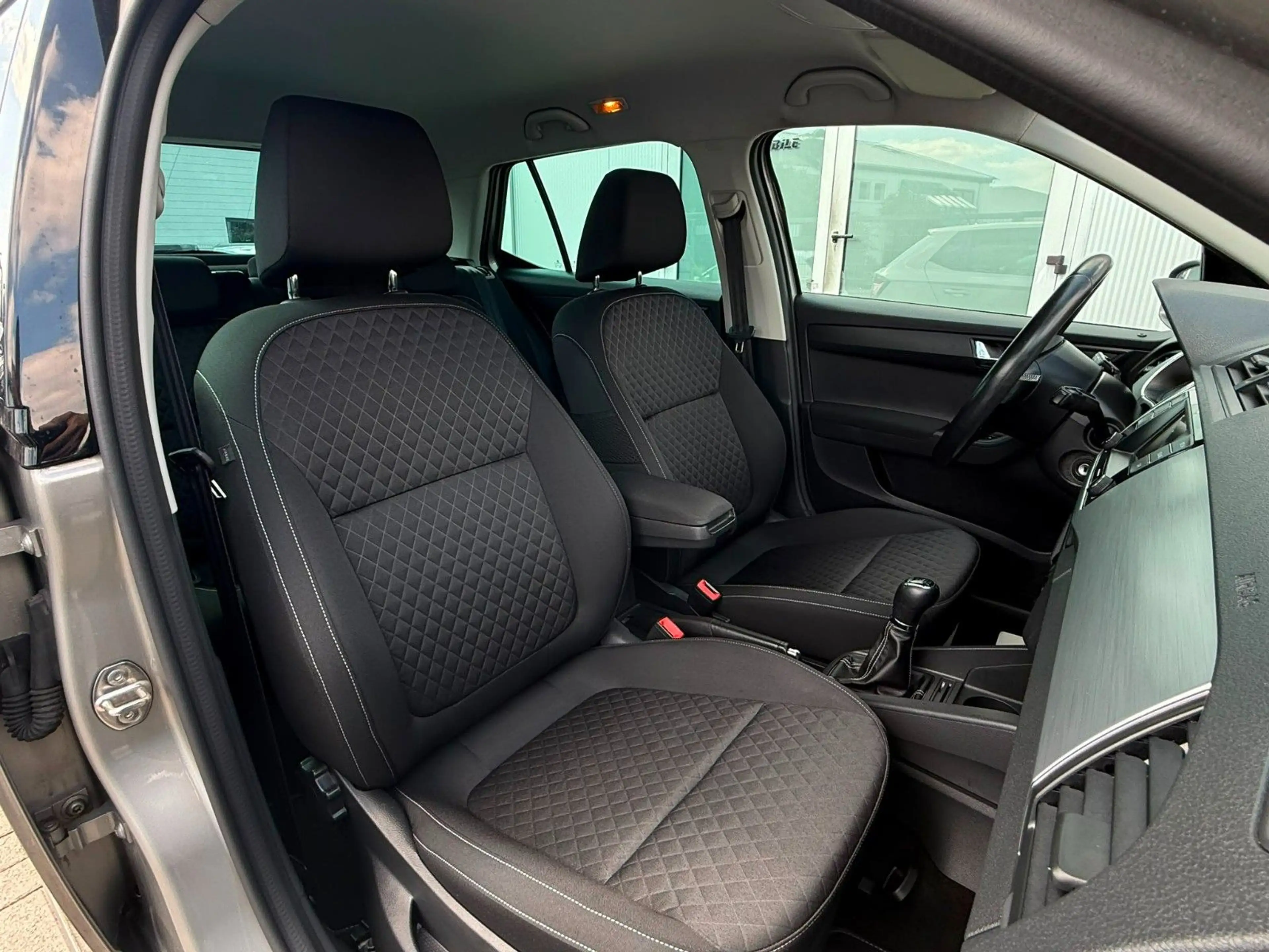Skoda Fabia Edition — photo 14