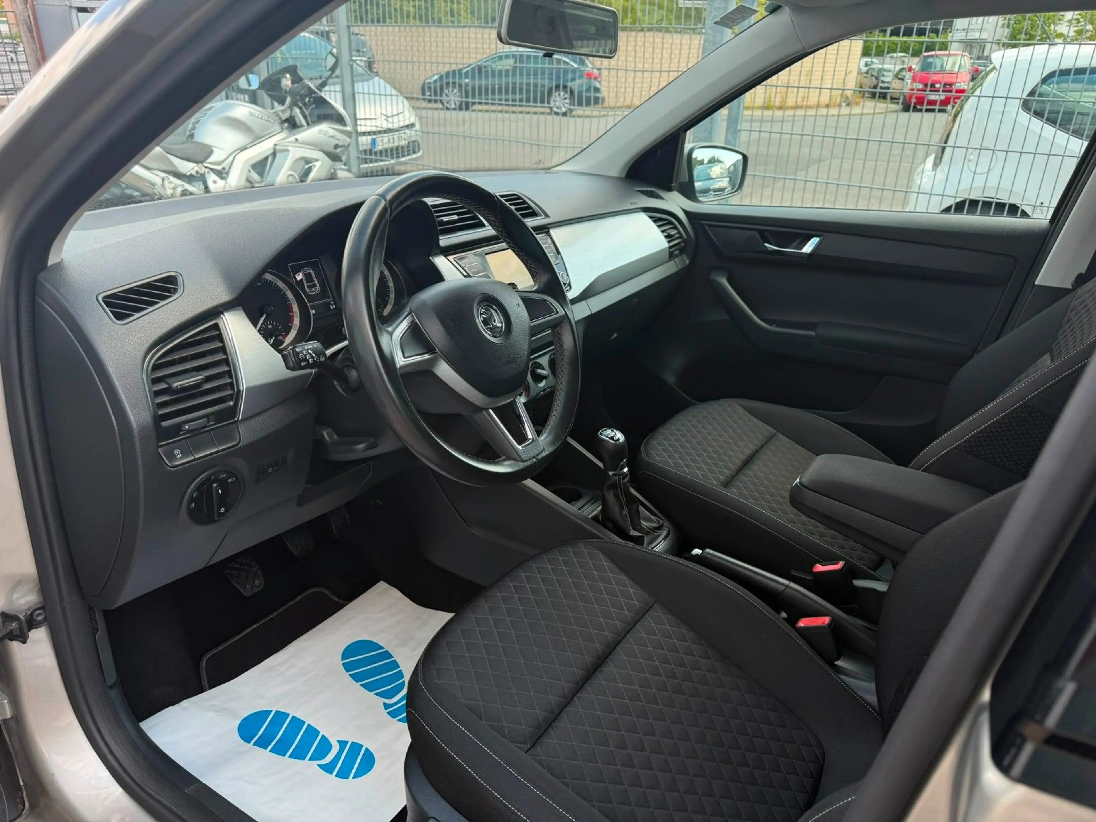 Skoda Fabia Edition — photo 7