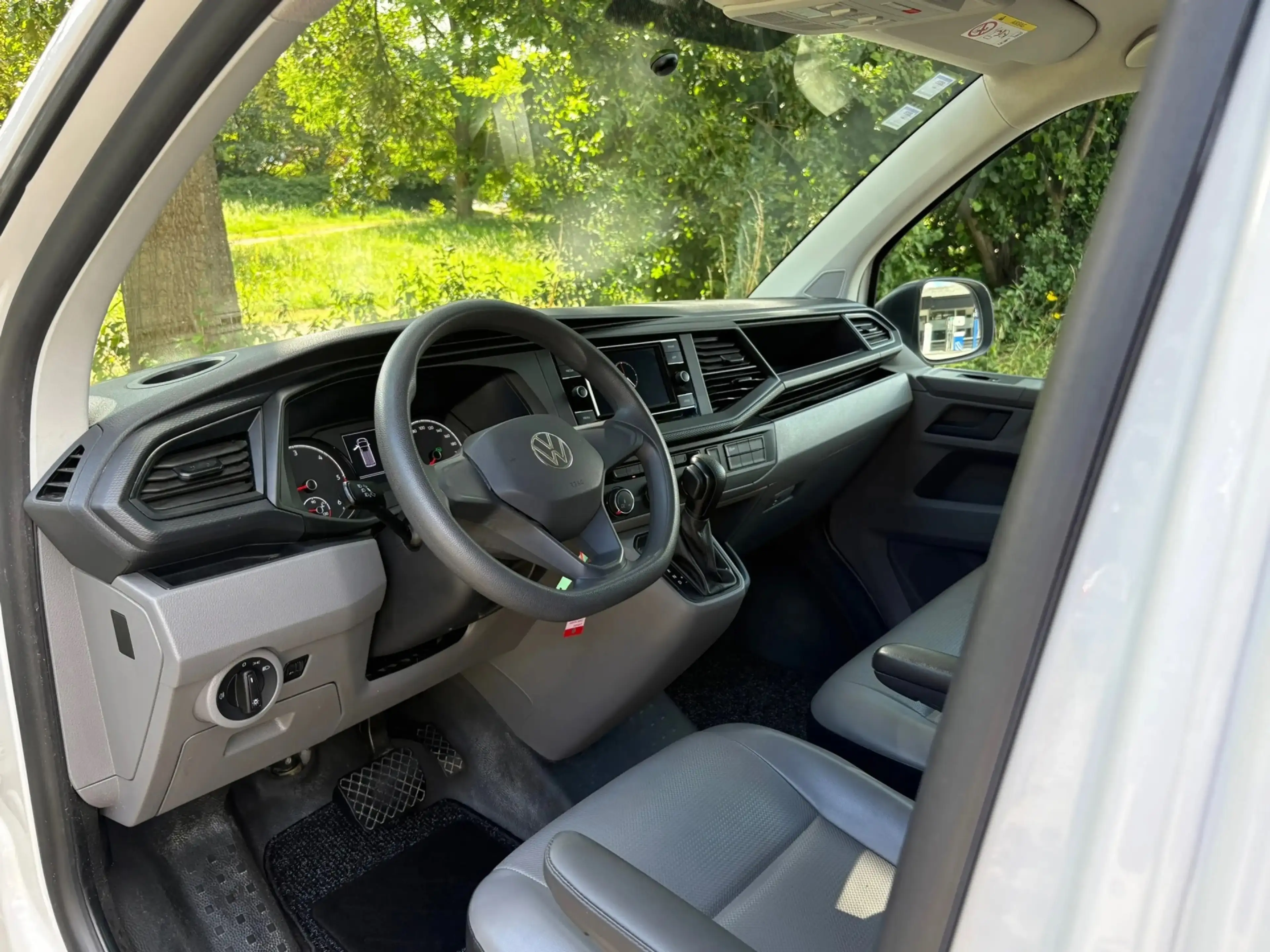 Volkswagen Transporter 2.0 TDI L2H1 150PK!|DSG Automaat|airco|achteruitri — photo 13