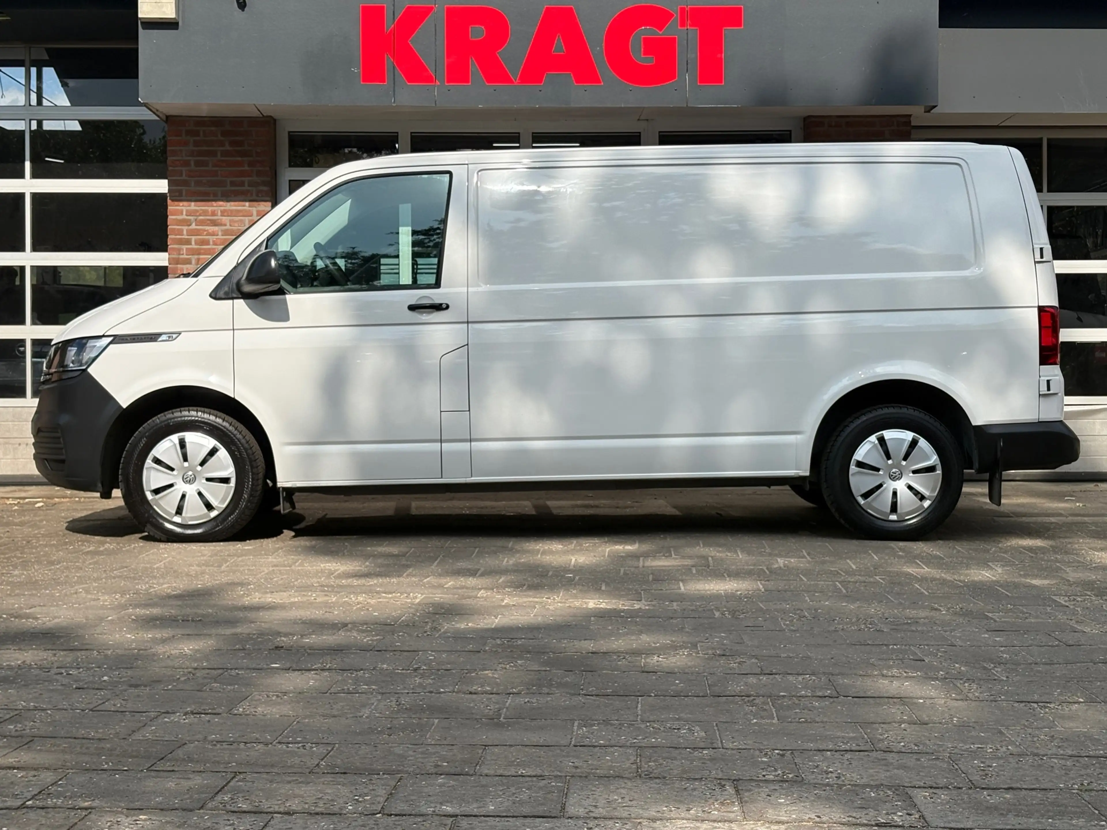 Volkswagen Transporter 2.0 TDI L2H1 150PK!|DSG Automaat|airco|achteruitri — photo 6