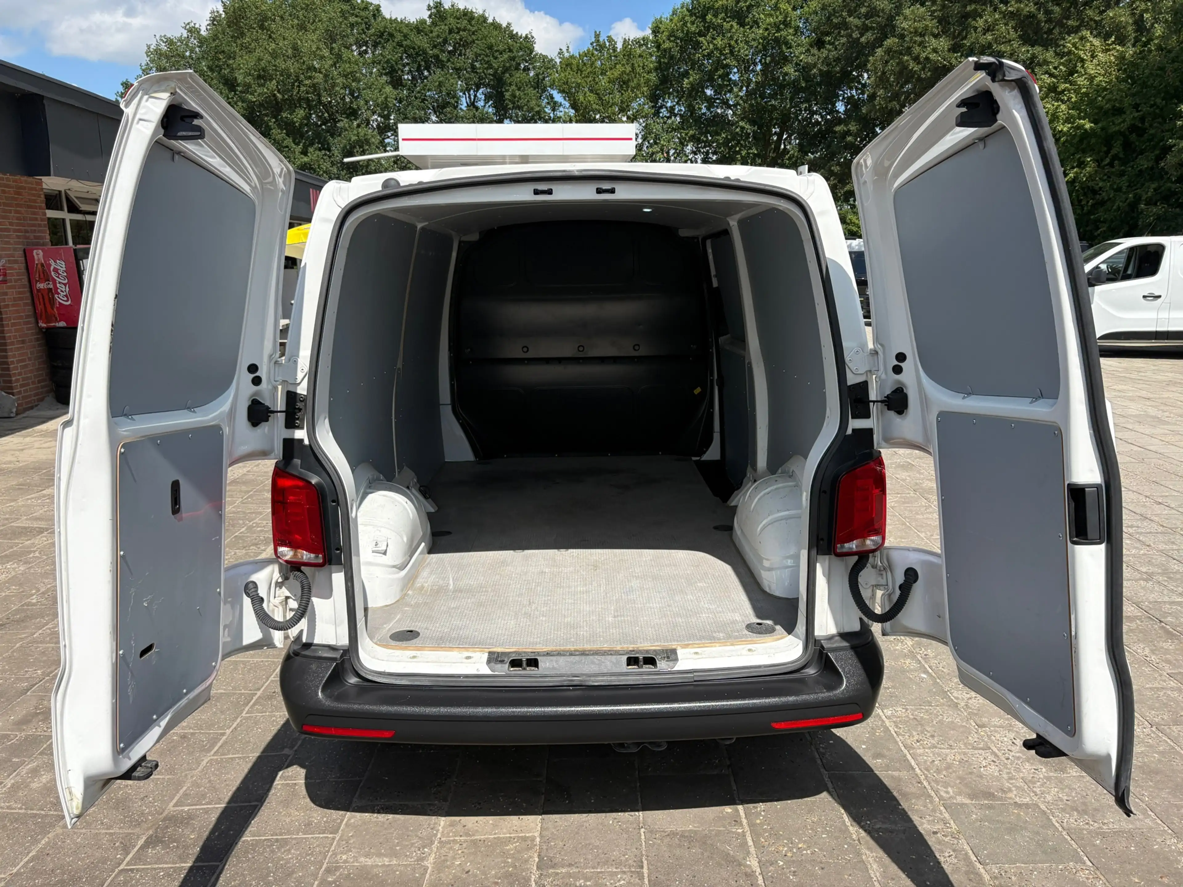 Volkswagen Transporter 2.0 TDI L2H1 150PK!|DSG Automaat|airco|achteruitri — photo 8