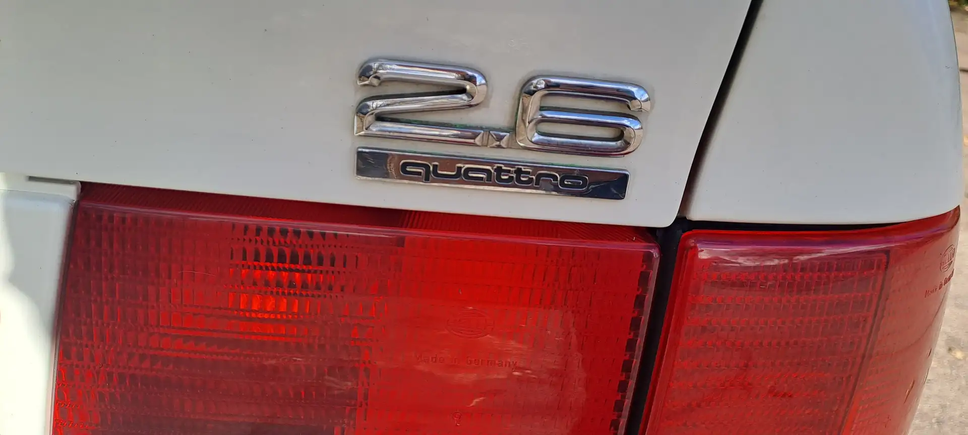 Audi A6 A6 2.6 quattro Fehér - 2