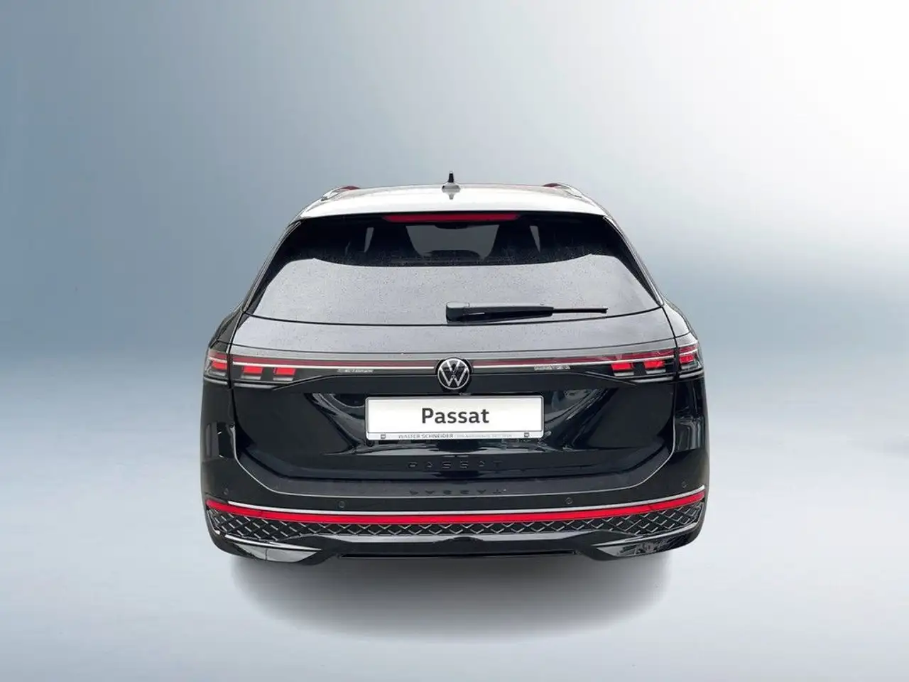 Volkswagen Passat R-Line 1,5 l eHybrid OPF 130 kW ( AHK Nav 5