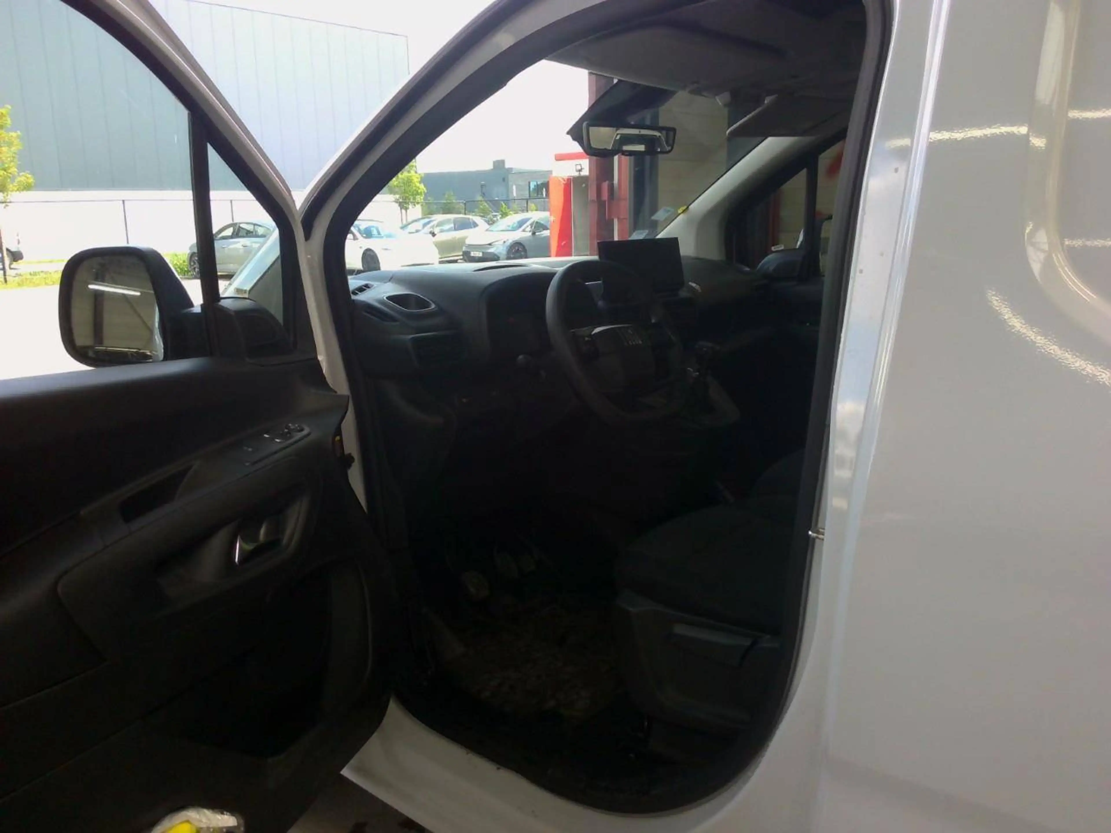 Fiat Doblo Van L2 Heavy 1.5 BlueHDi 100 S&S MT — photo 6