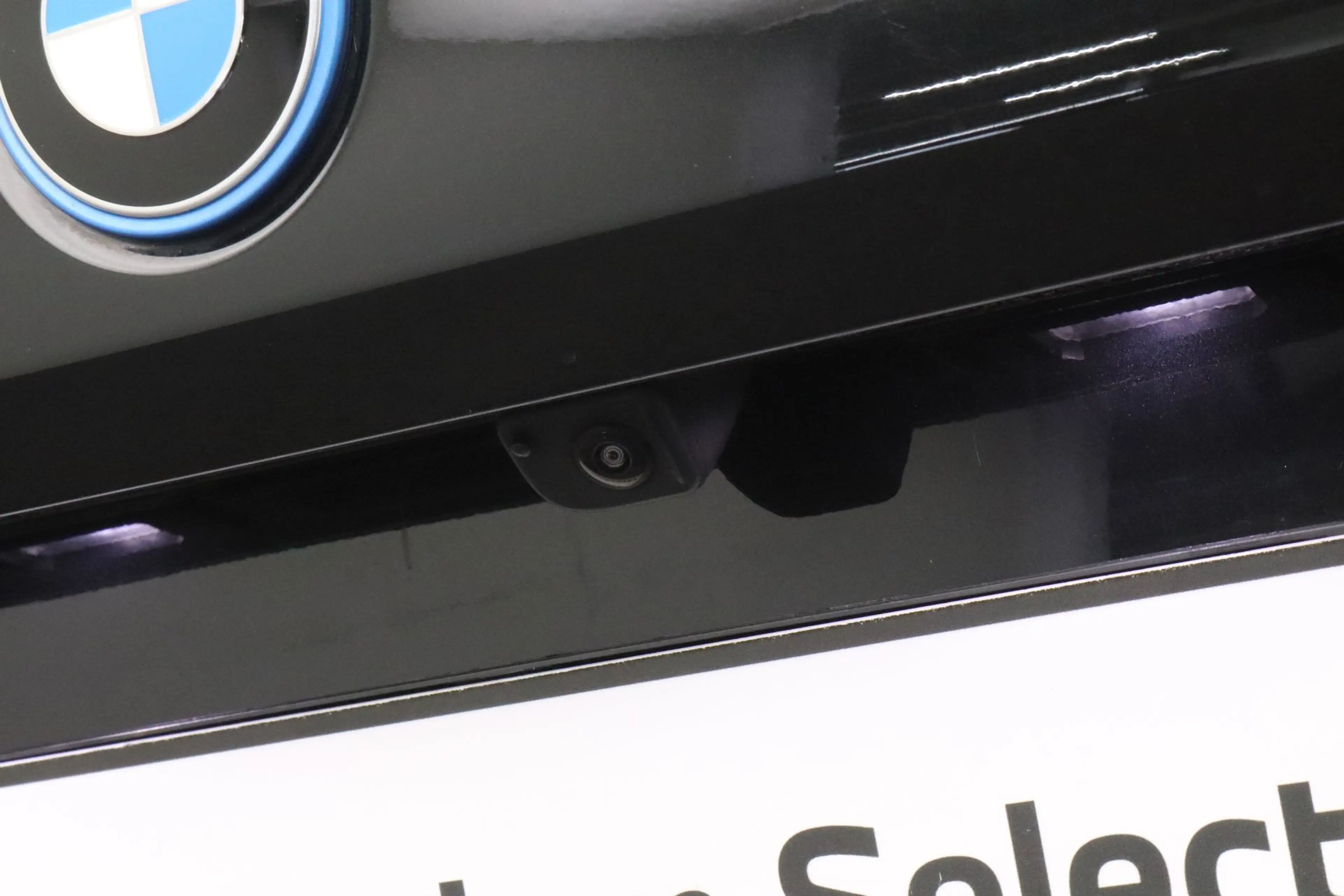 BMW 530 5-serie 530e M Sport Edition | Achteruitrijcamera — photo 8