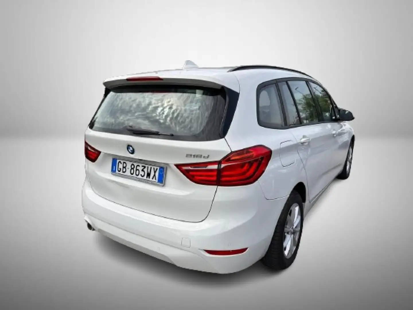 BMW 216 d Active Tourer Sport 7 Posti Automatica Bianco - 2