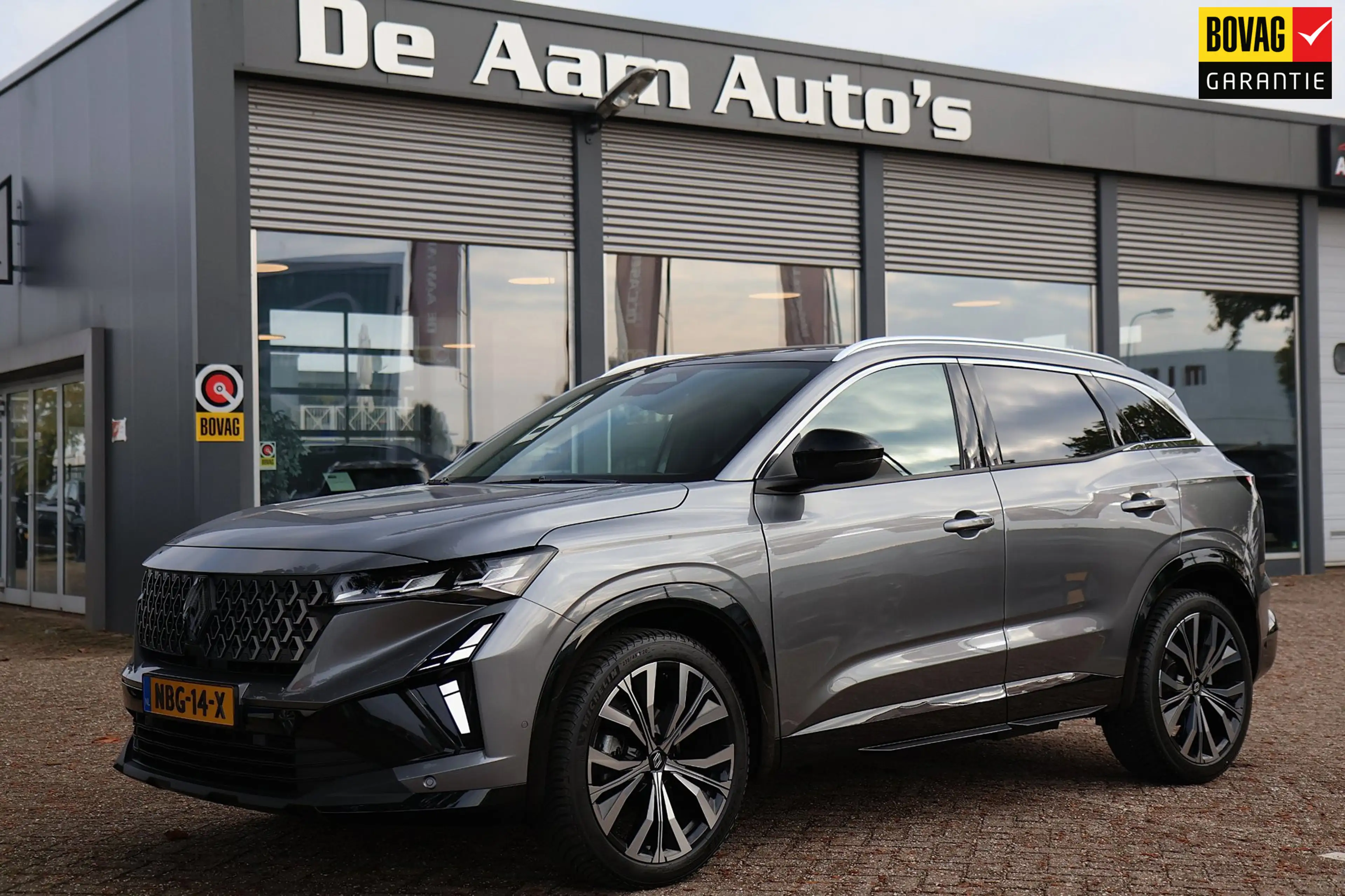 Renault Austral 1.3 mild hybrid 150 X-Tronic techno Panoramdak 4 s