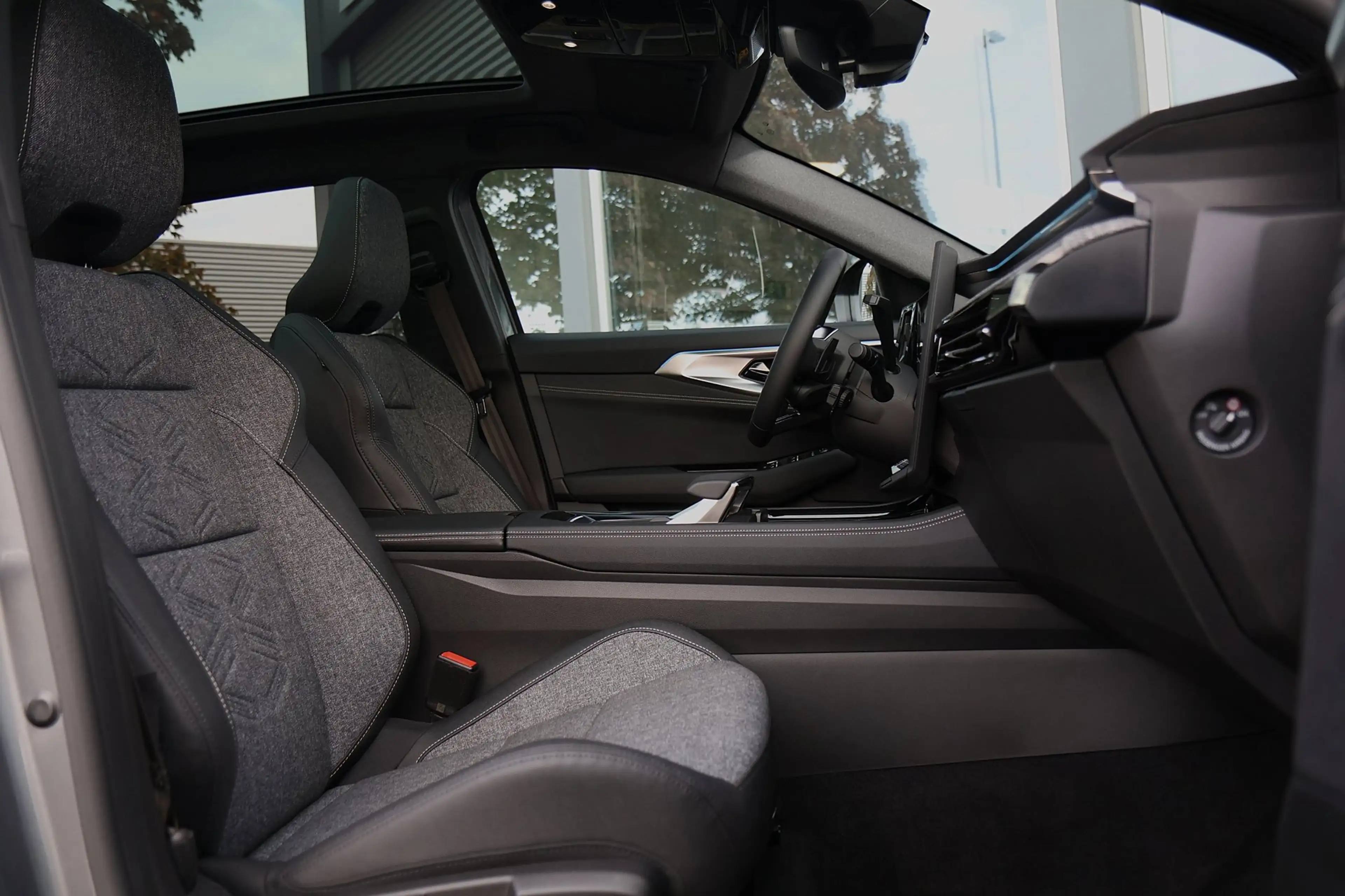 Renault Austral 1.3 mild hybrid 150 X-Tronic techno Panoramdak 4 s — photo 15