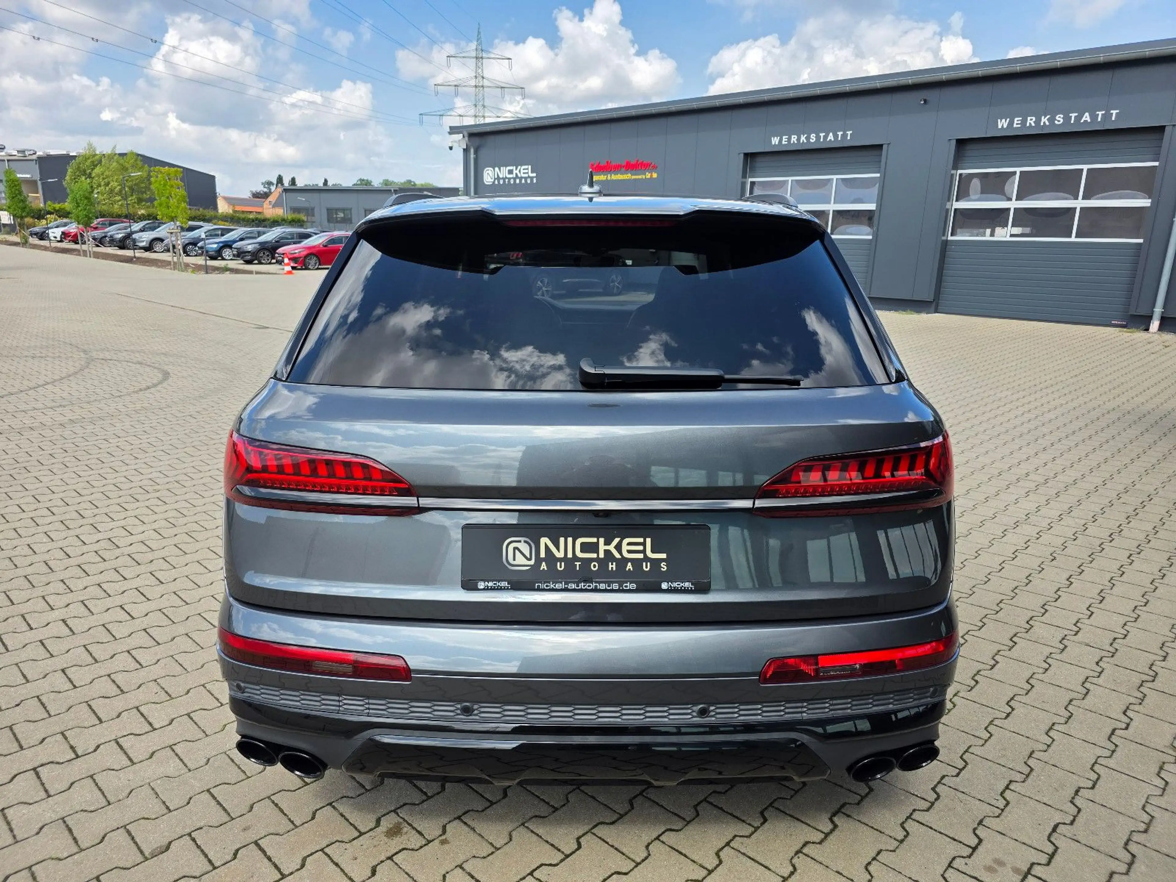 Audi SQ7 4.0 TDI quattro*HuD*7-Sitze*Matrix*Pano*AHK* — photo 5