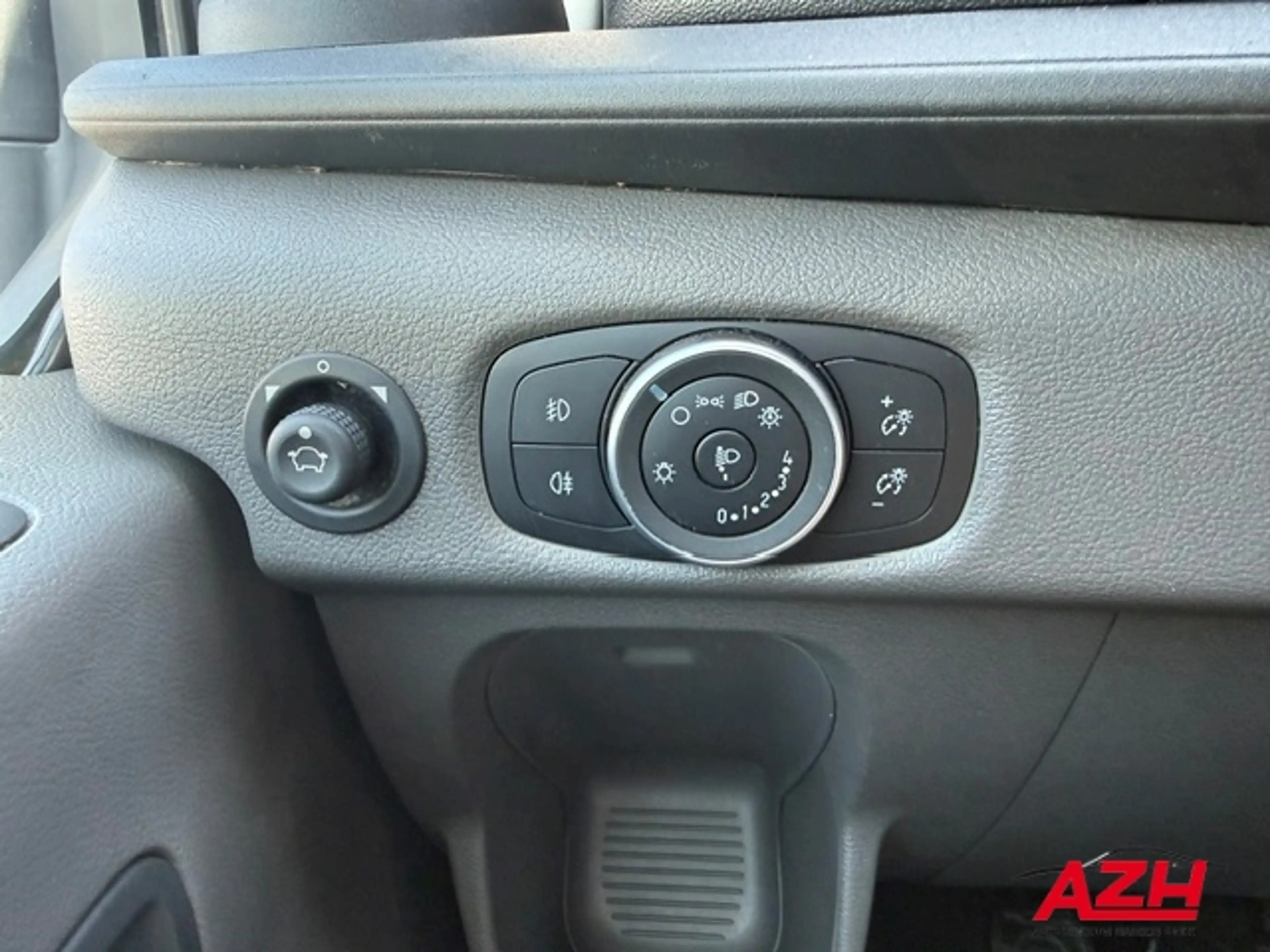 Ford Transit Kasten L3H2 Trend 2.0 TDCI, EURO 6 — photo 11