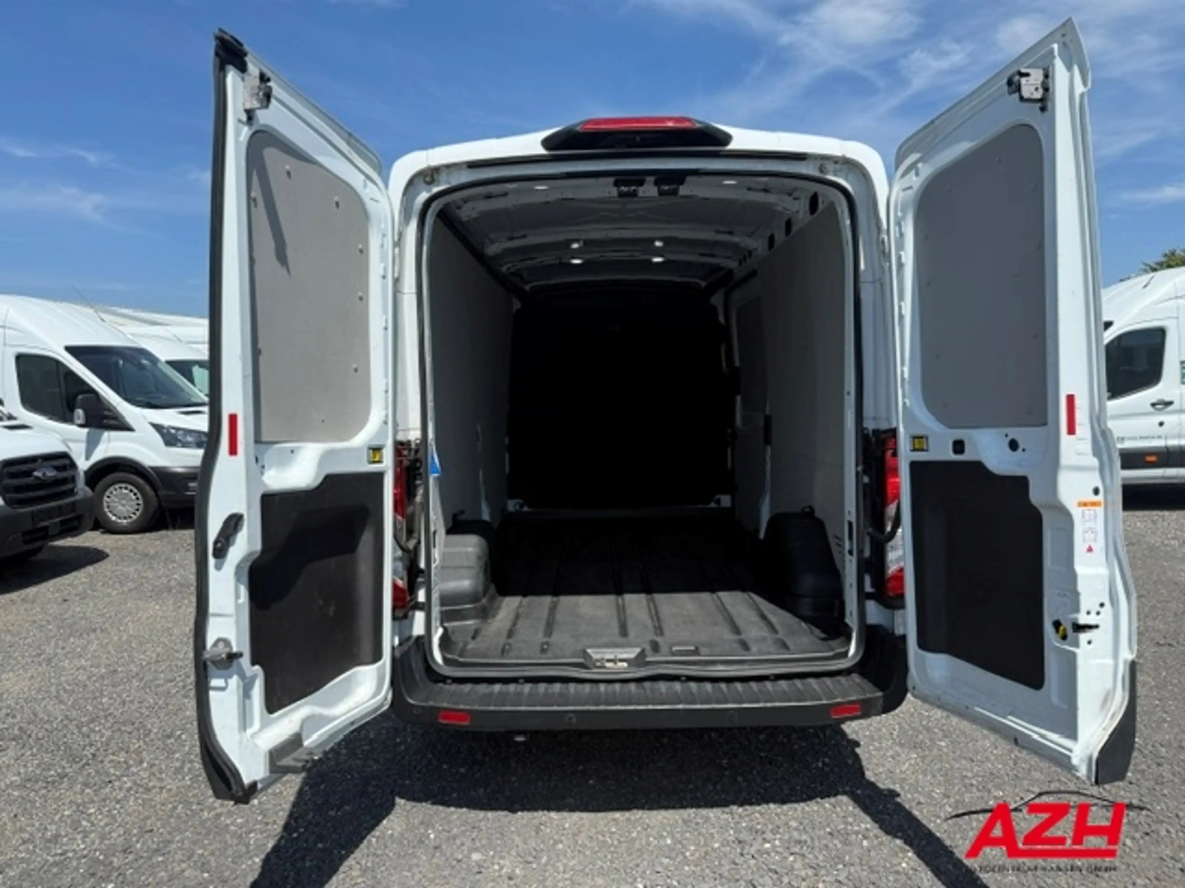 Ford Transit Kasten L3H2 Trend 2.0 TDCI, EURO 6 — photo 7