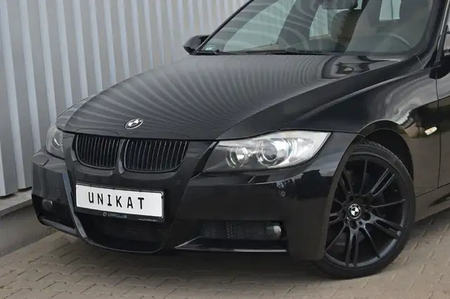 BMW 335 i Tour.*M-Paket! Performance! Black! Traum!*