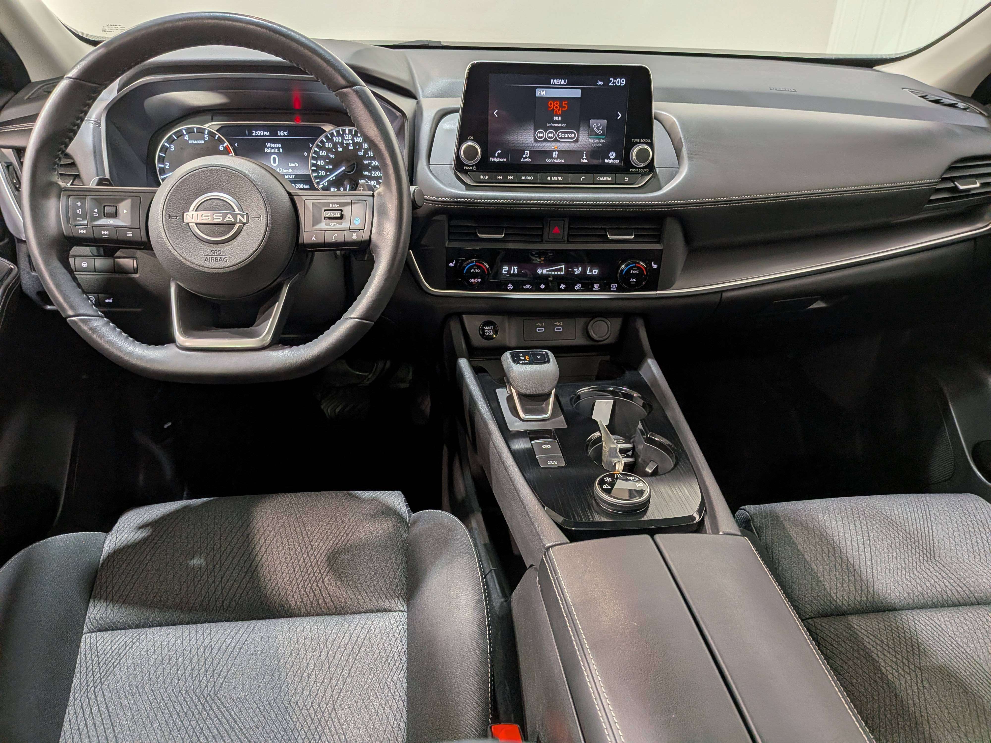 Nissan Rogue 2024