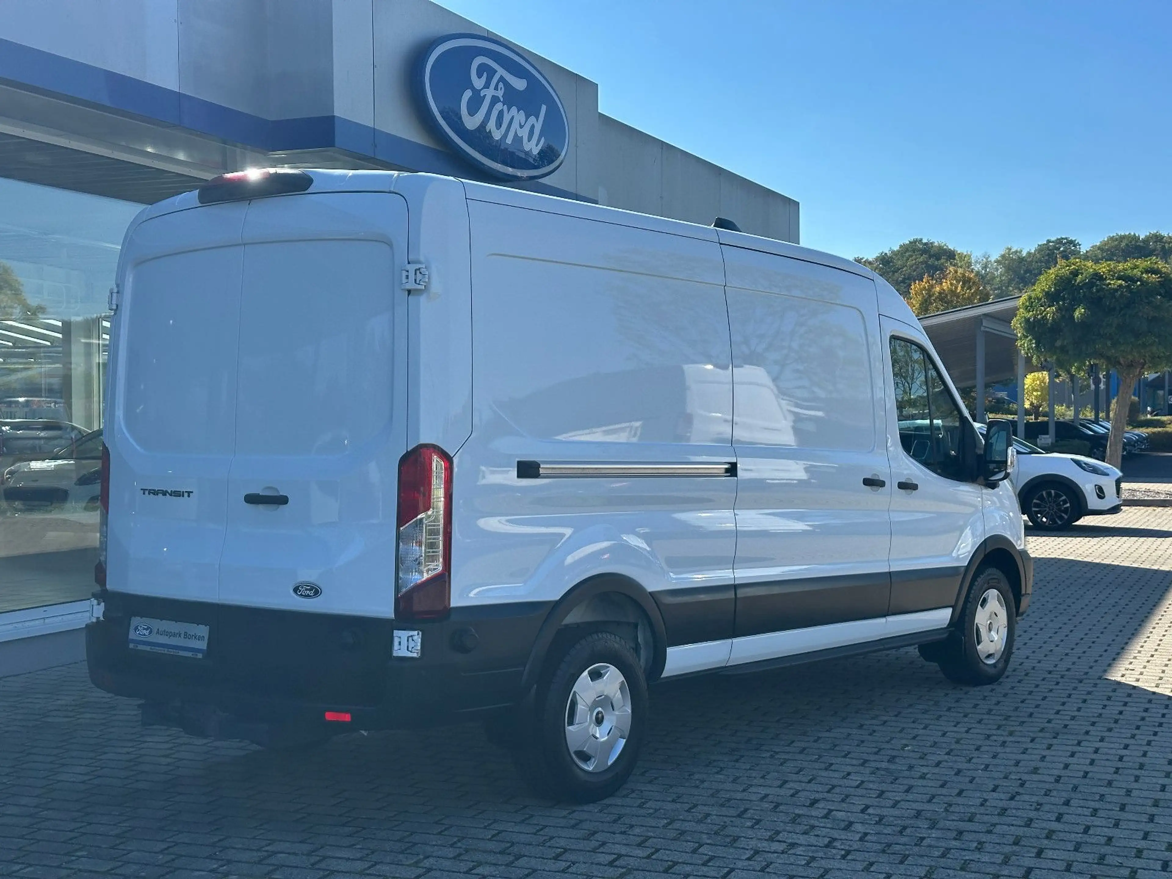 Ford Transit Kasten 350 L3 Trend Technologie-Paket — photo 4