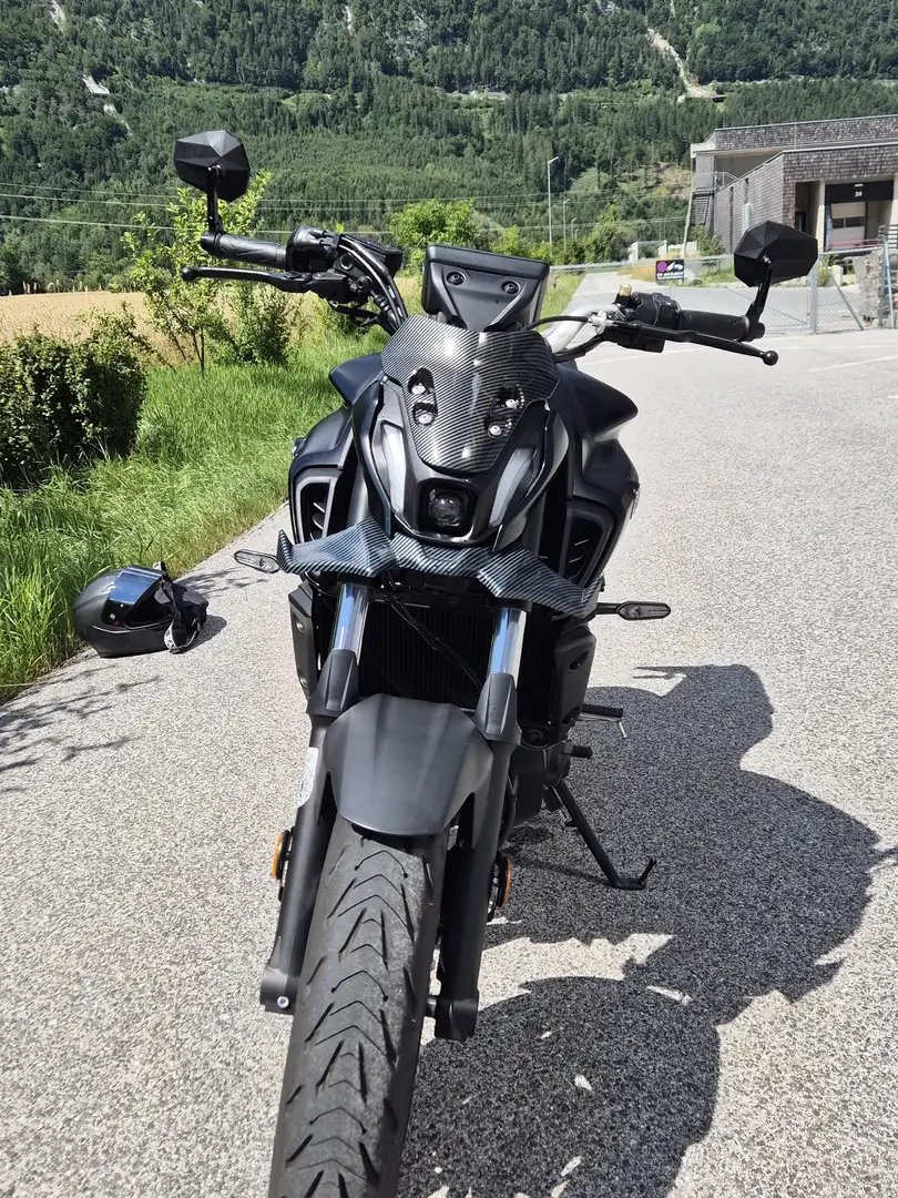 Yamaha MT-07 Schwarz - 1
