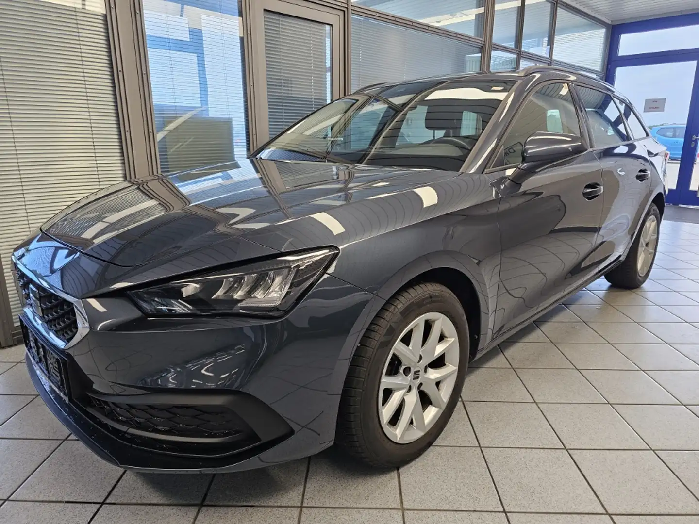 SEAT Leon Style Sitz+Lenkradhzg.,PDC Grau - 2