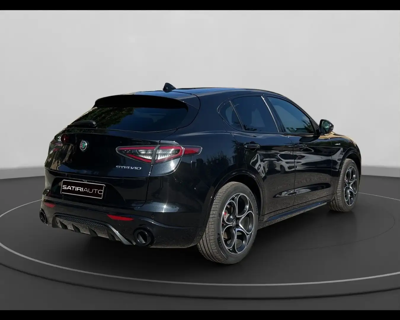 Alfa Romeo Stelvio 2.2 Turbo Veloce Nero - 2