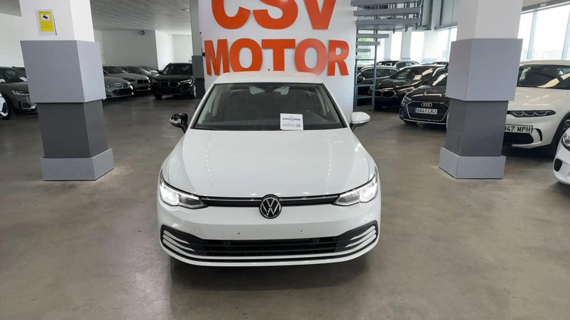 Volkswagen Golf 1.0 TSI Life 81kW - 2