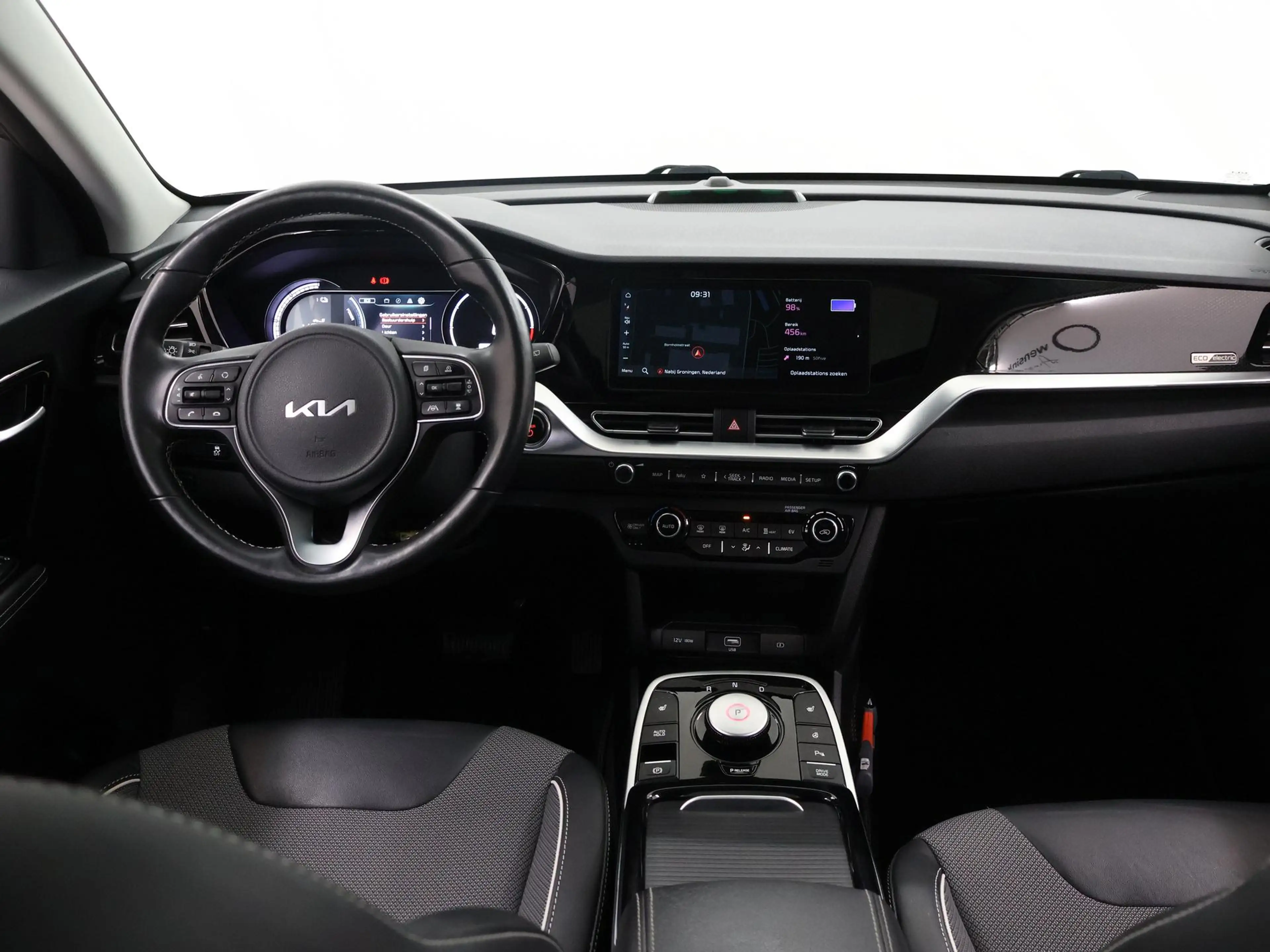 Kia e-Niro DynamicPlusLine 64 kWh | Panoramadak | Stoel/Stuur — photo 8